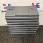 1779507 Крышка ящика АКБ для Разные