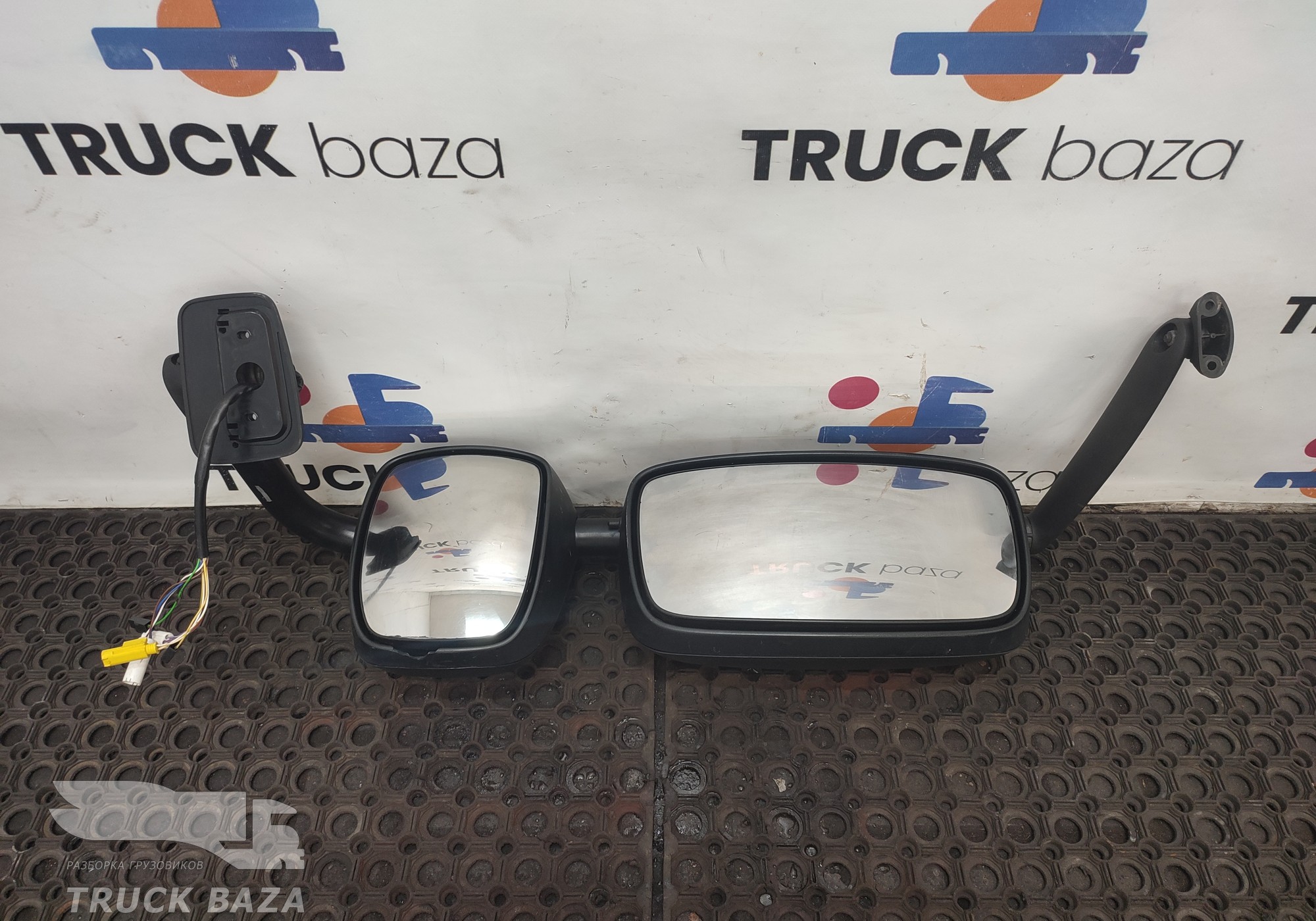 1813001 Зеркало заднего вида правое для Daf XF105 (с 2005)