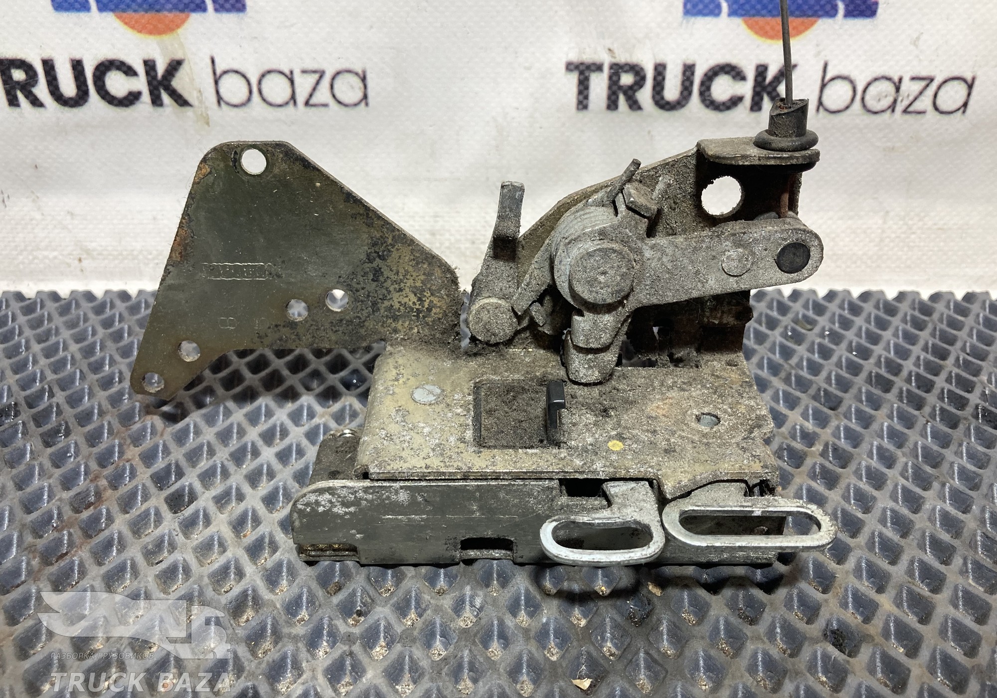 1940920 Замок двери левый для Scania 5-series G (с 2004 по 2016)