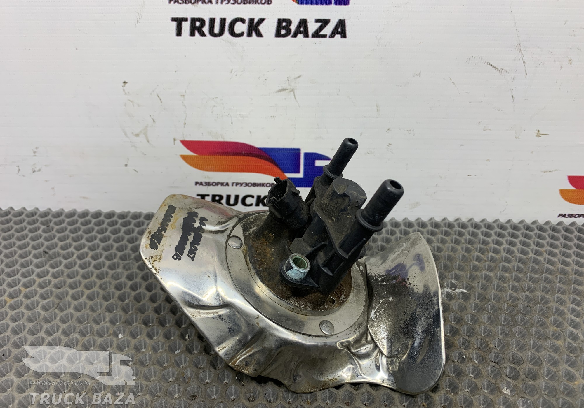 504193284 Форсунка AdBlue для Iveco