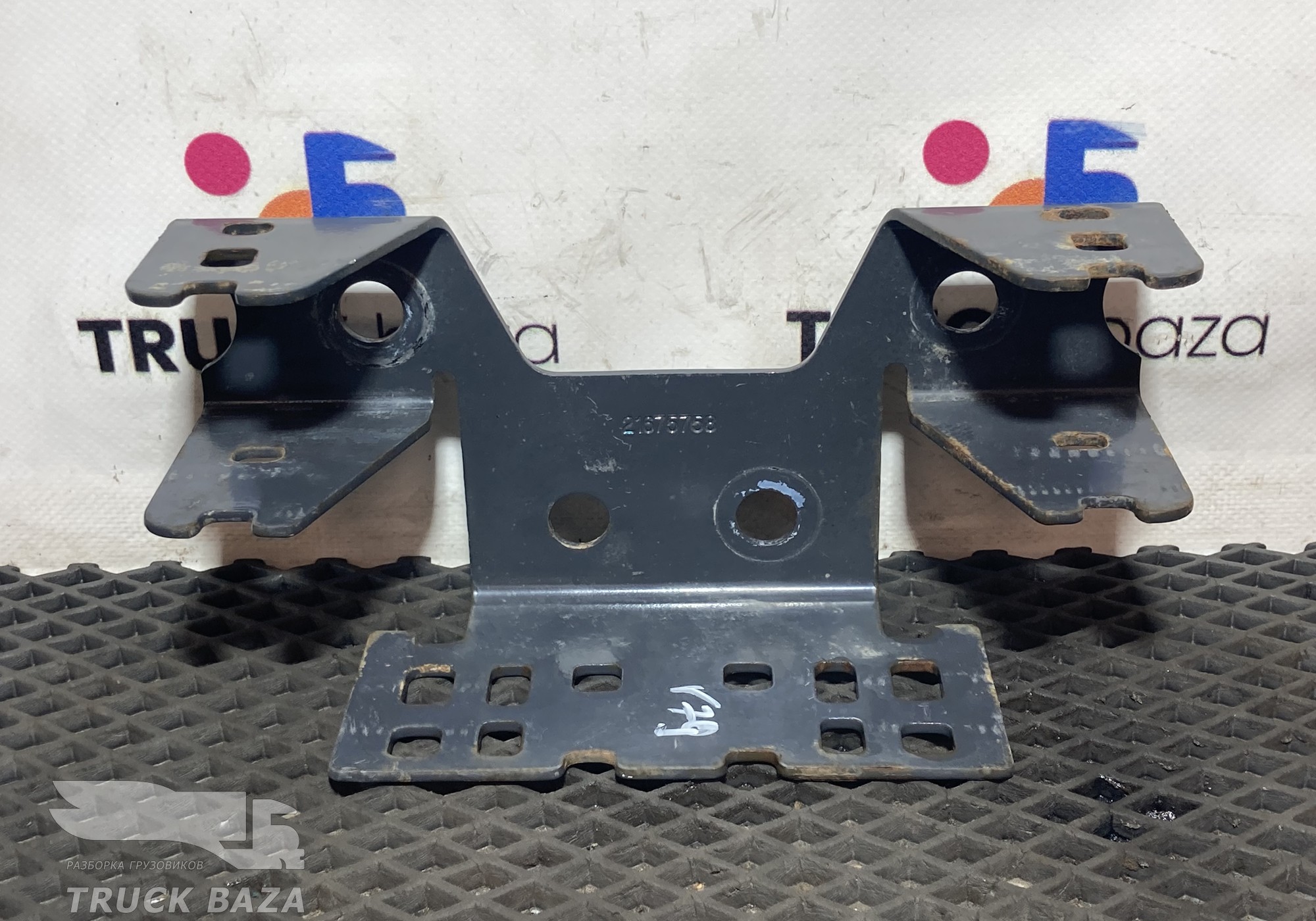 21675758 Кронштейн блока управления для Volvo
