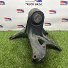 Кронштейн торсиона кабины левый для Mercedes-Benz Axor