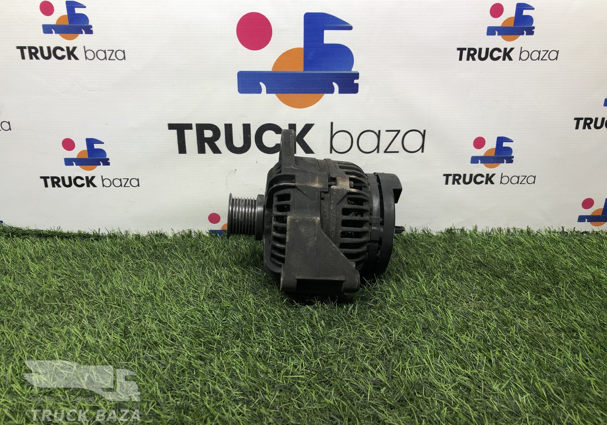 51261017271 Генератор 80A