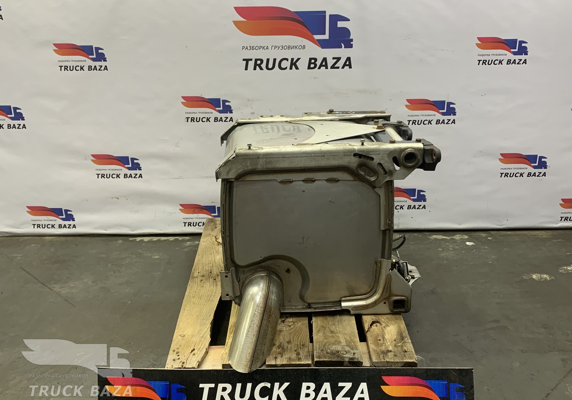 A0024906514 Глушитель основной