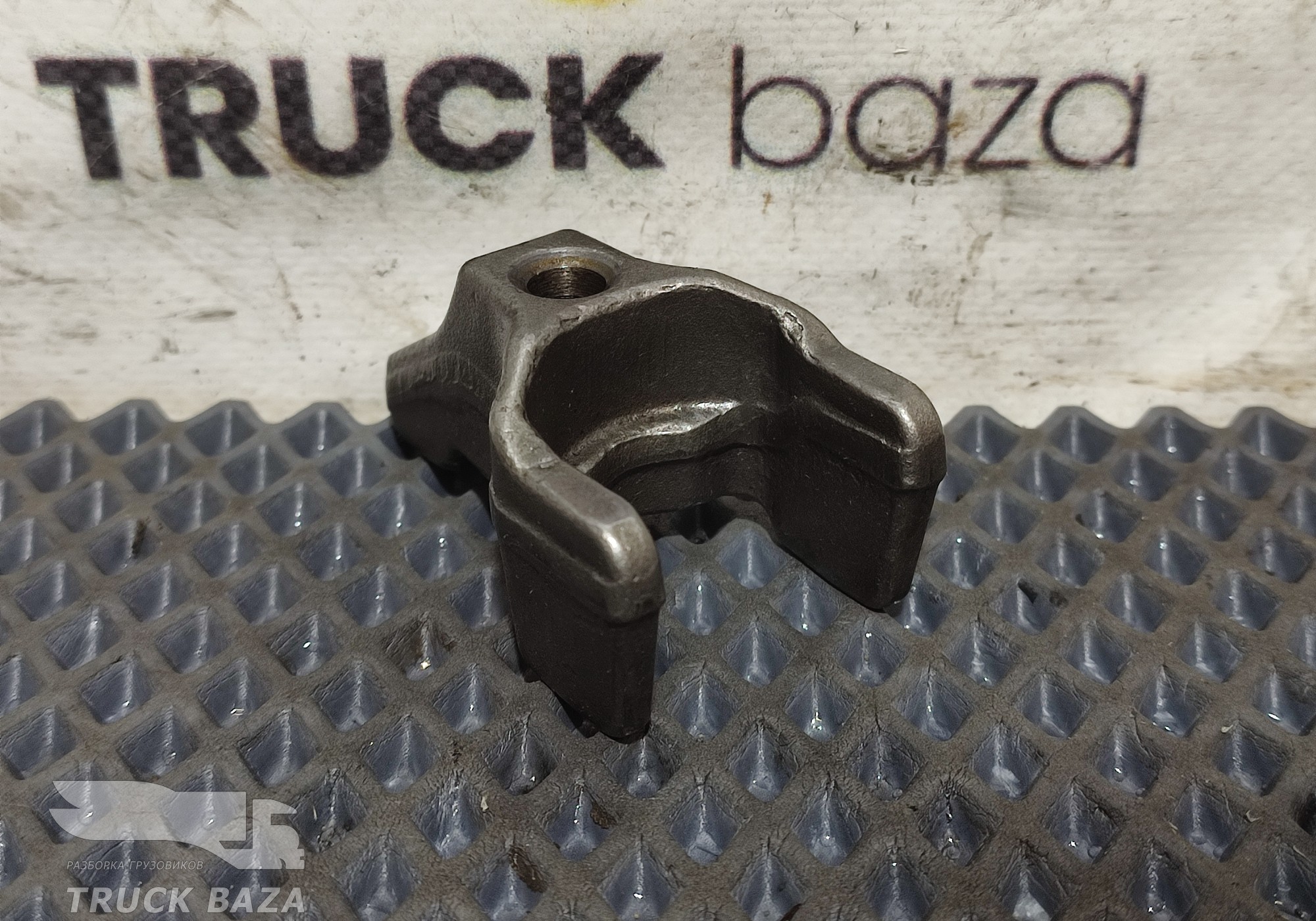 A4720780135 Кронштейн топливной форсунки для Mercedes-Benz Actros New Actros MP4 (с 2011)