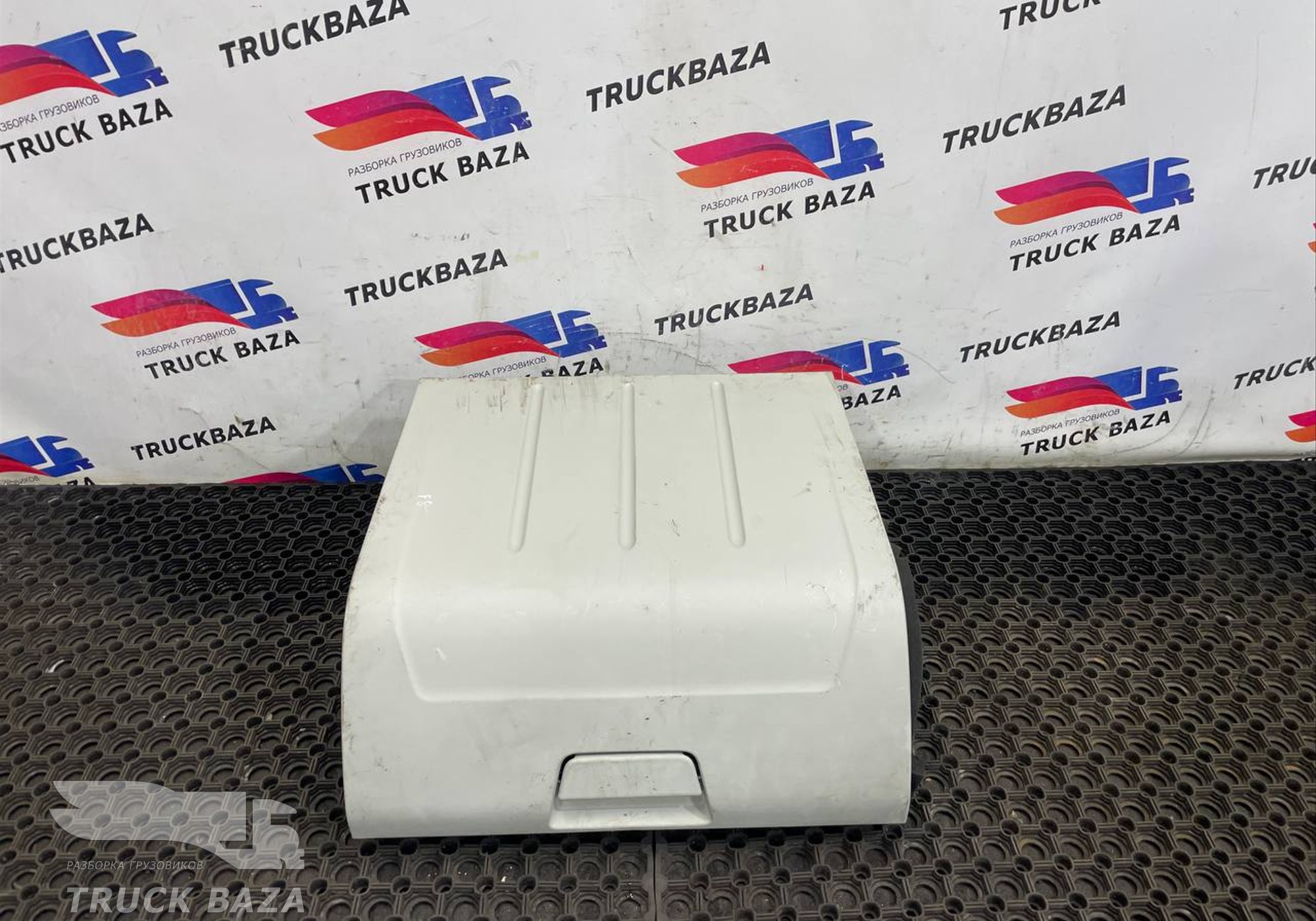 KC46519E71AAW Ящик вещевой консоли крыши для Ford F-MAX (с 2018)