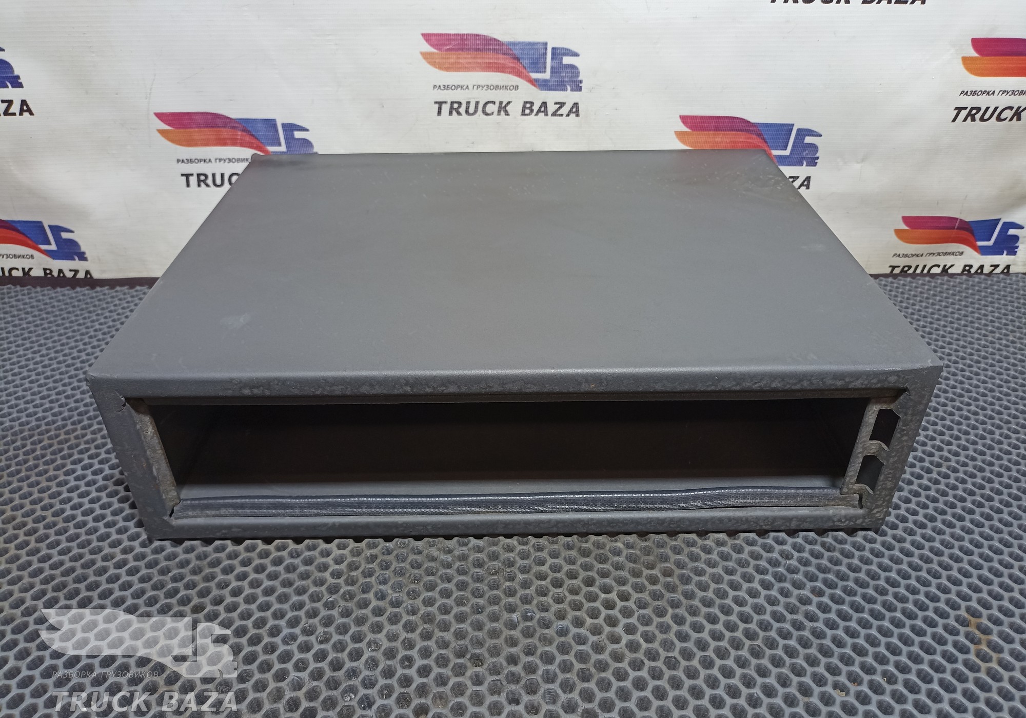 20850064 Ящик вещевой для Volvo FM II (с 2002)