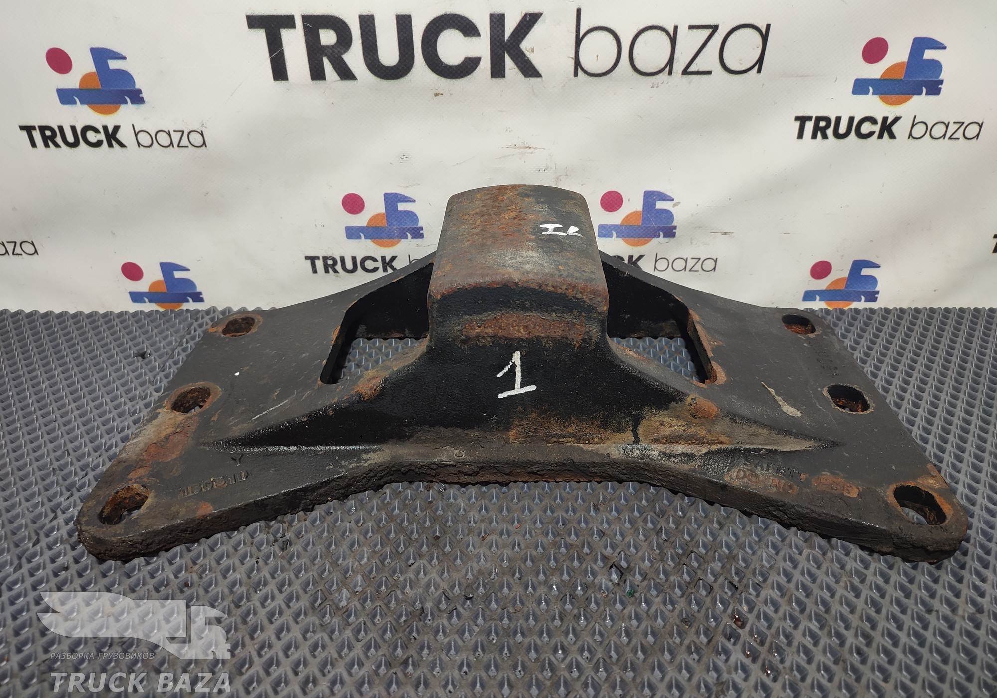 Опора седла VORLANDI 150 мм для КАМАЗ 5490 (с 2013)