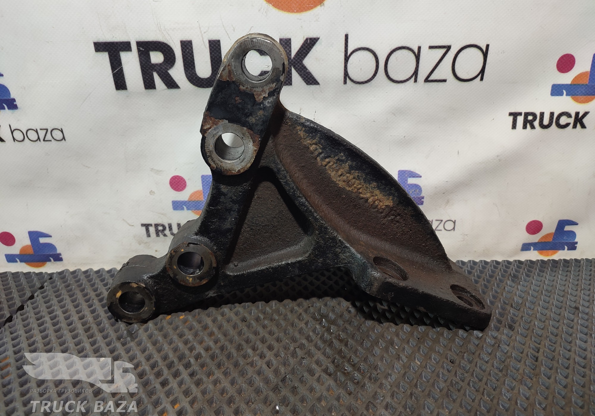 54901280905010 Кронштейн усилителя бампера для КАМАЗ 54901