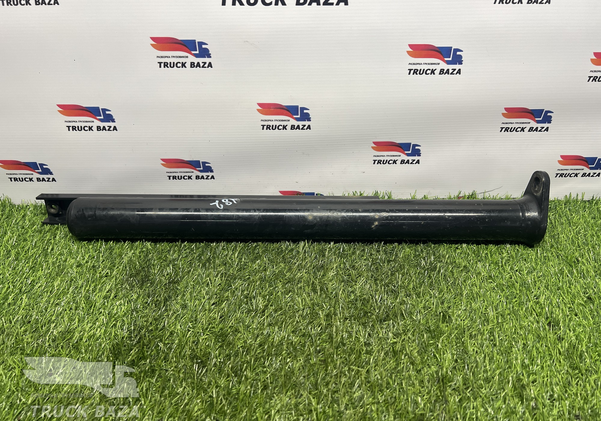 81664202527 Кронштейн бака AdBlue для Man TGS I (с 2007)