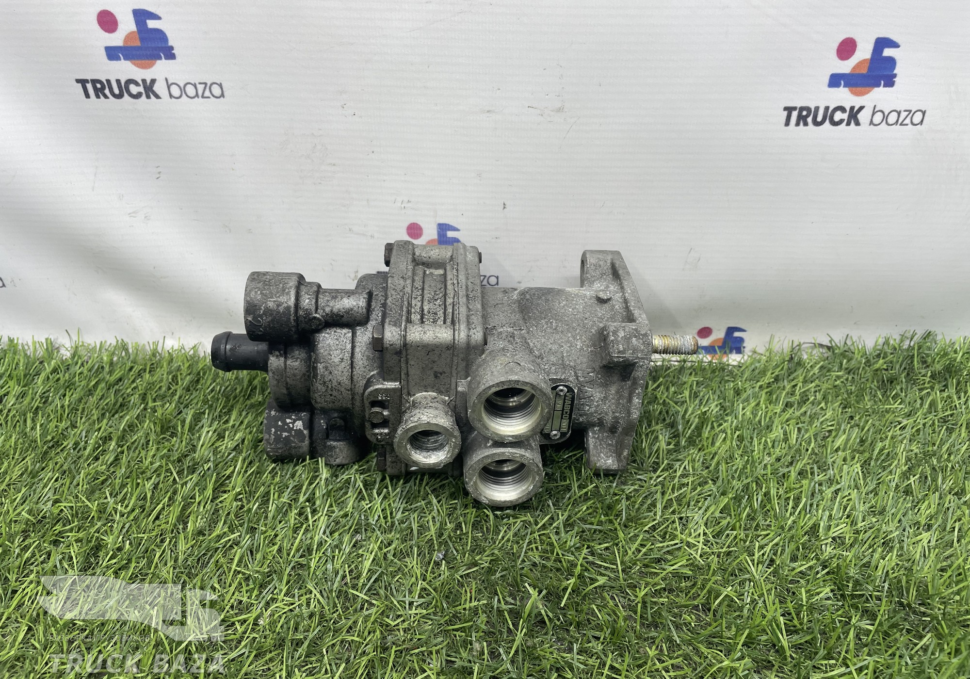 4613192600 Кран тормозной главный