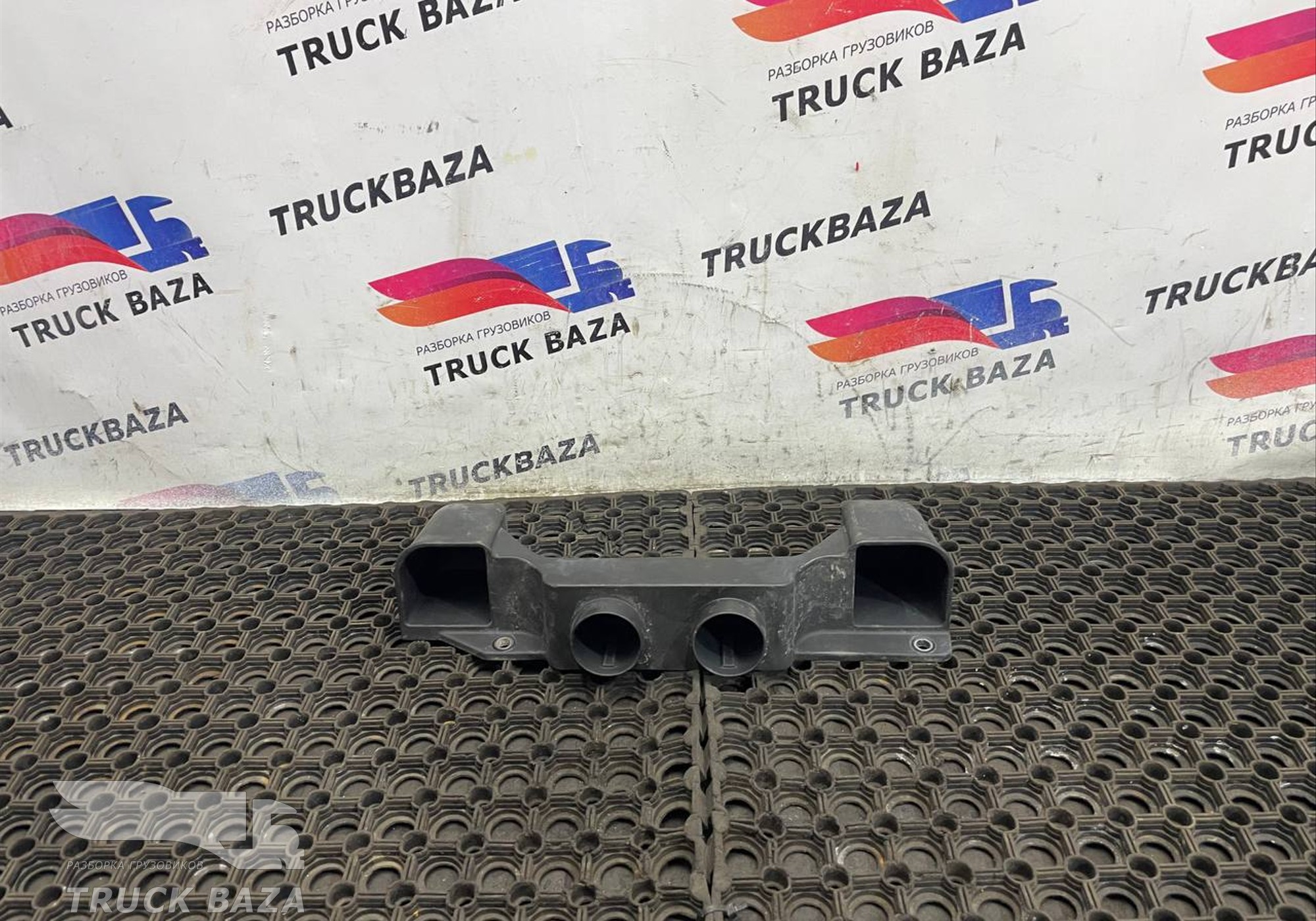 9605240113 Накладка панели для Mercedes-Benz Actros New Actros MP4 (с 2011)