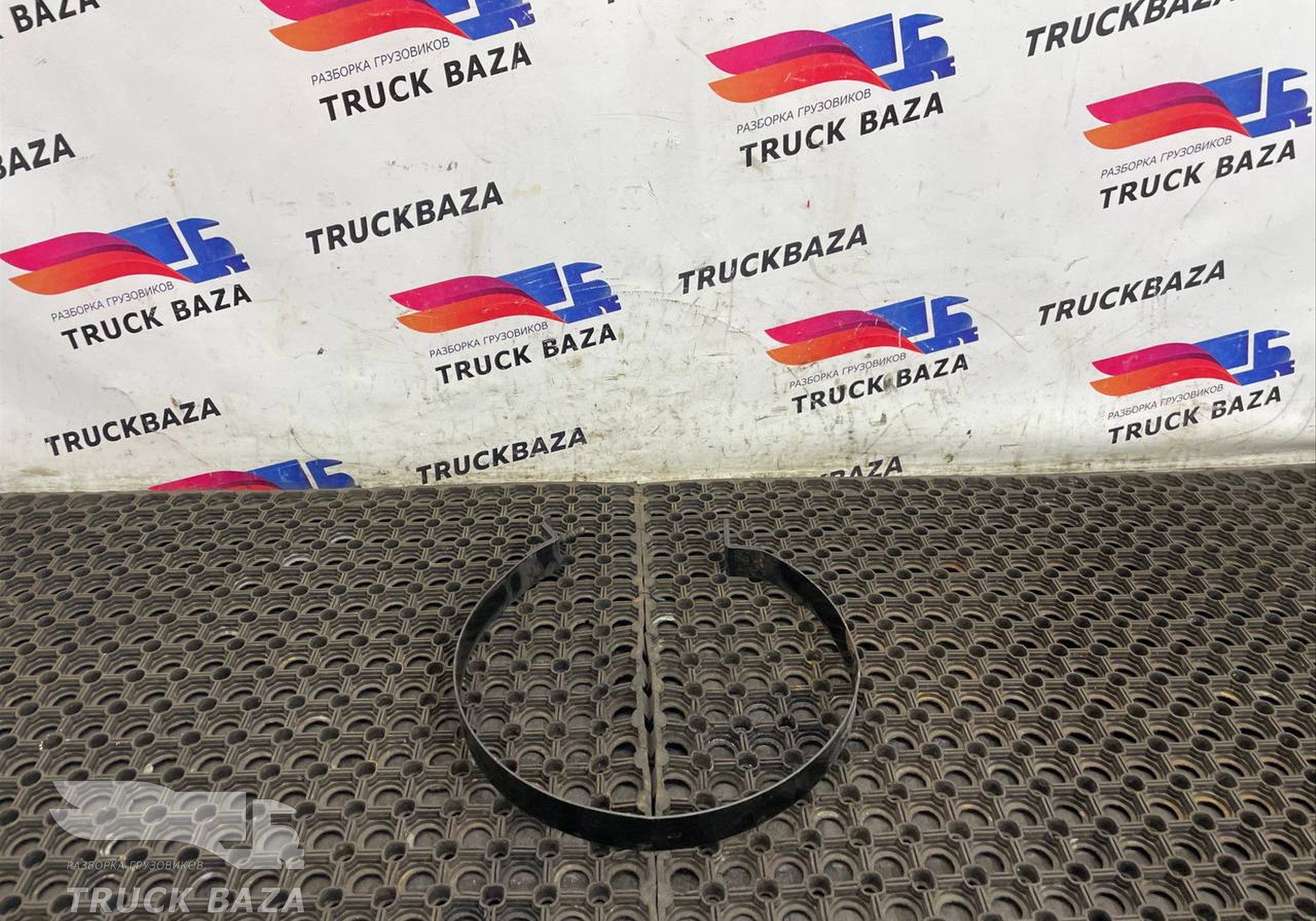 GC462A271 Хомут ресивера для Ford F-MAX (с 2018)