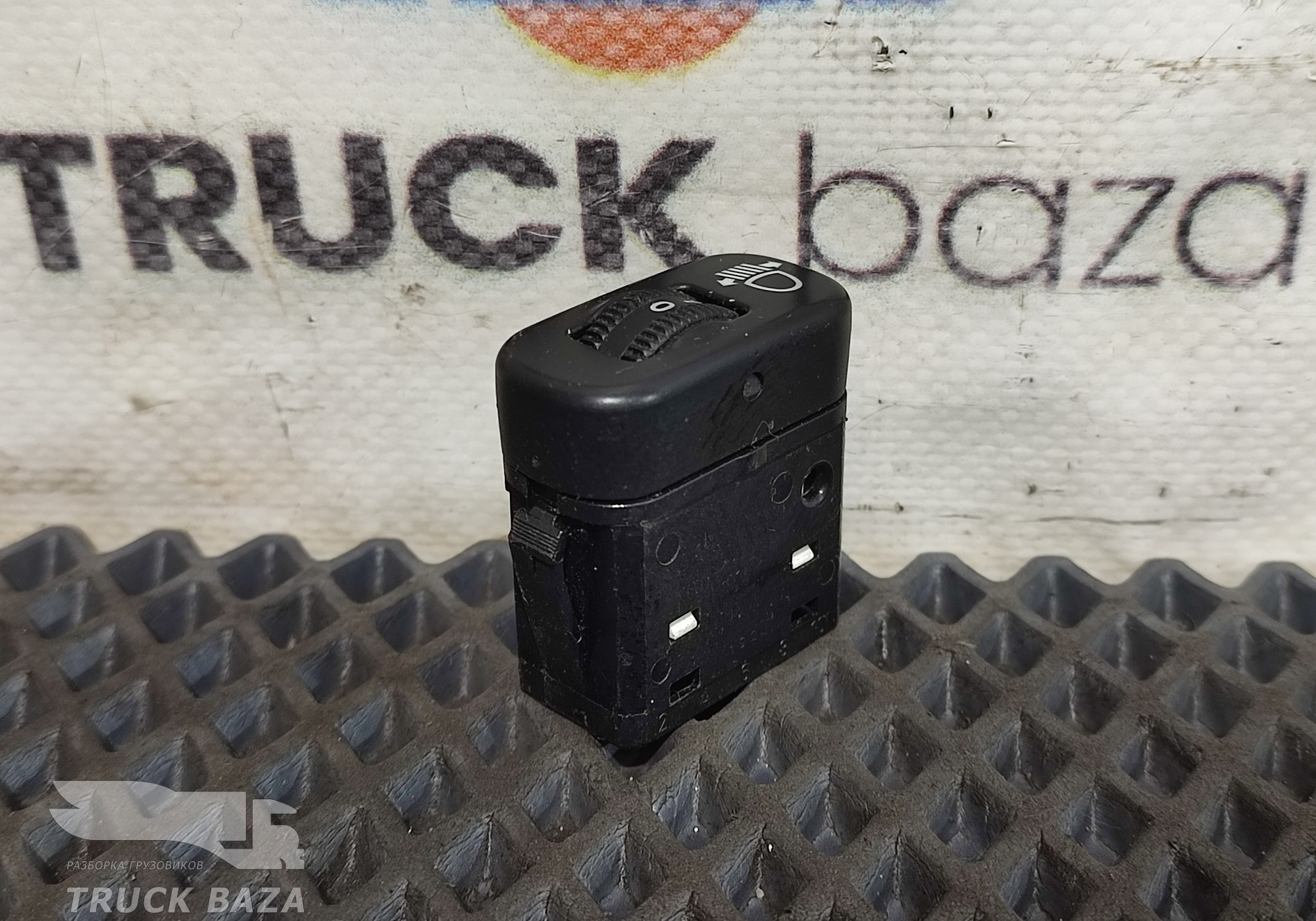 A0005445831 Кнопка корректора фар