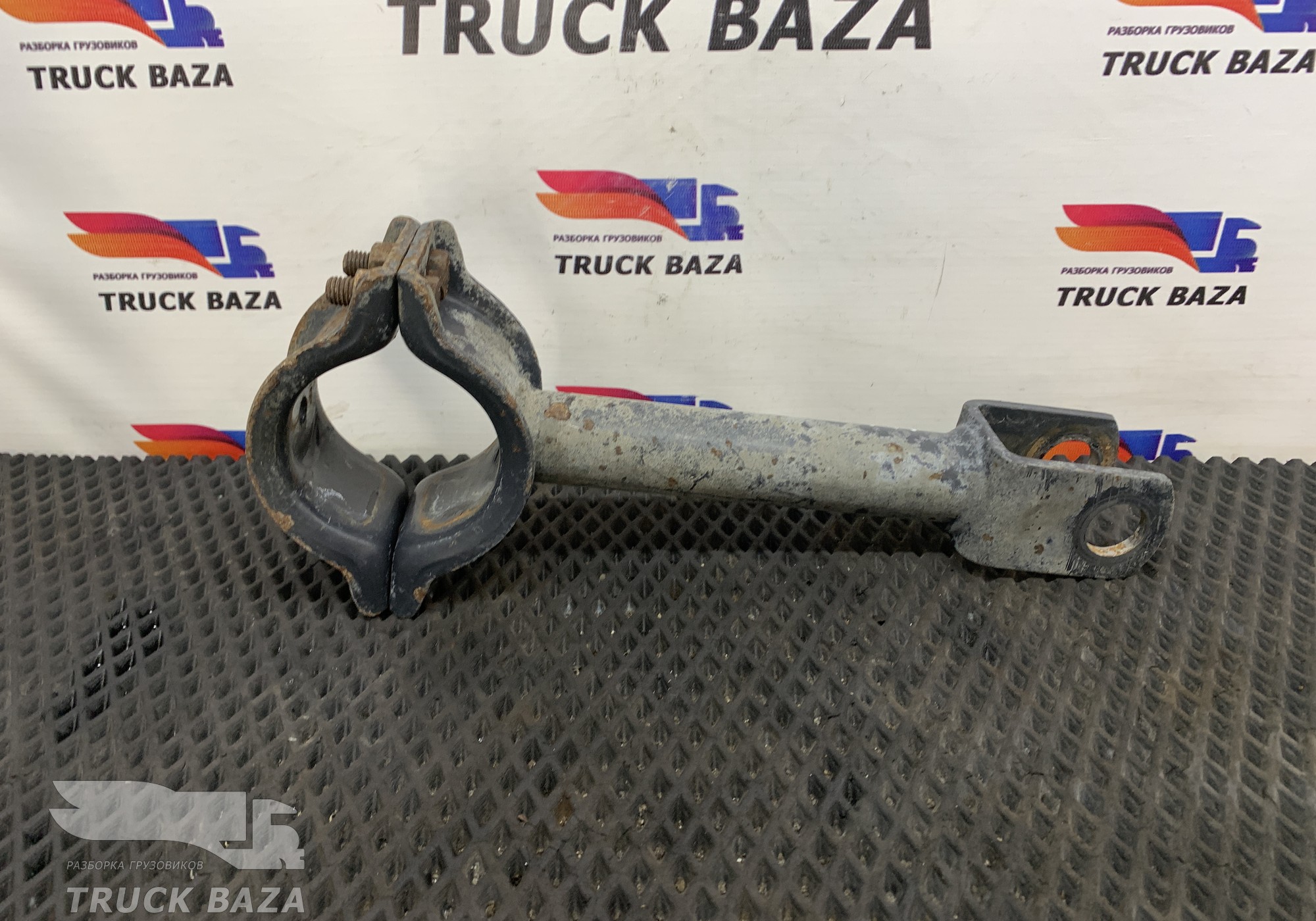 8132787 Стойка заднего стабилизатора для Iveco