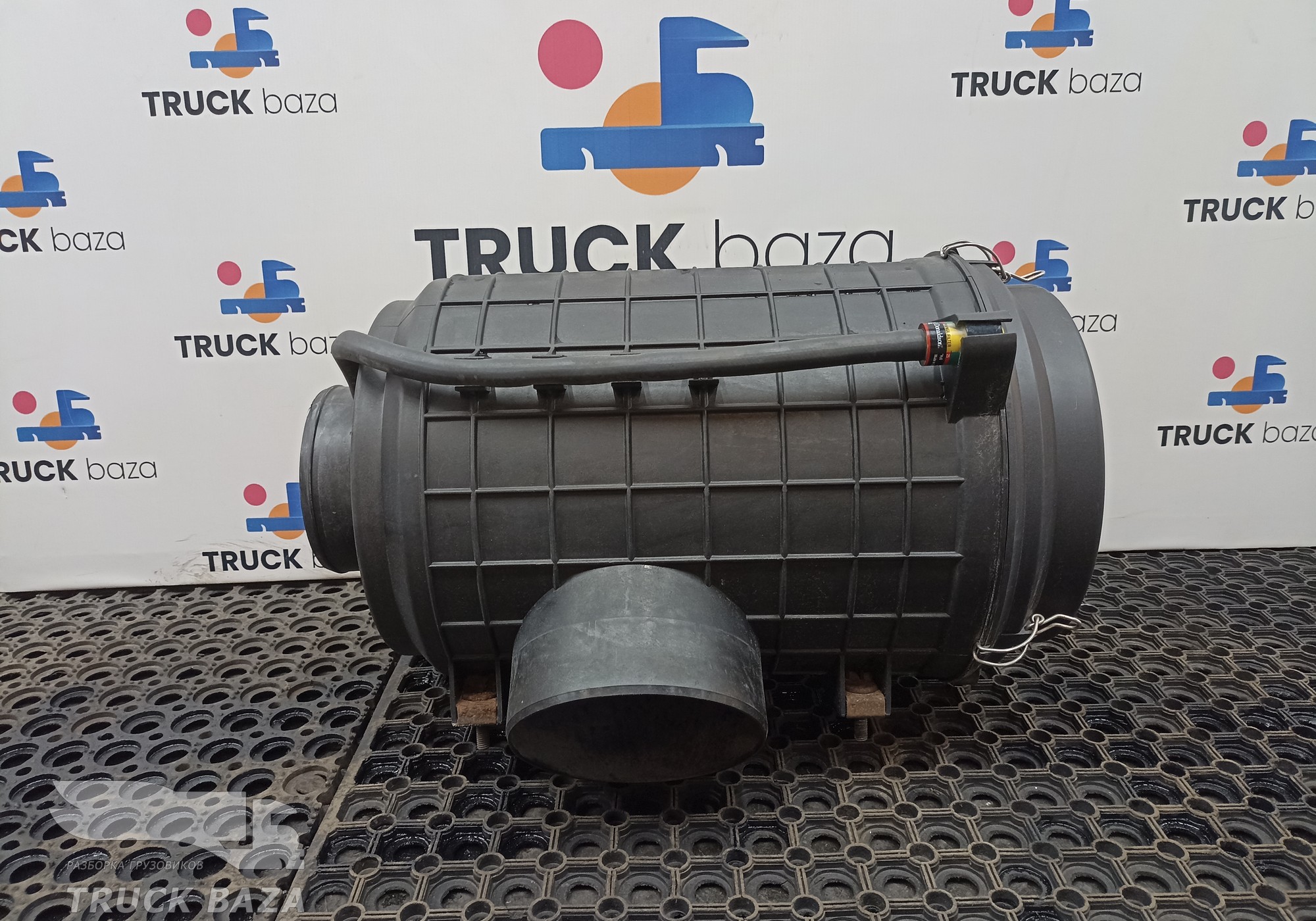 1686324 Корпус воздушного фильтра для Daf XF105