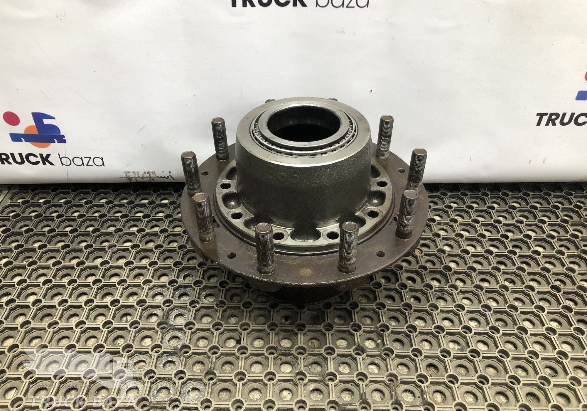 9423560901 Ступица задняя