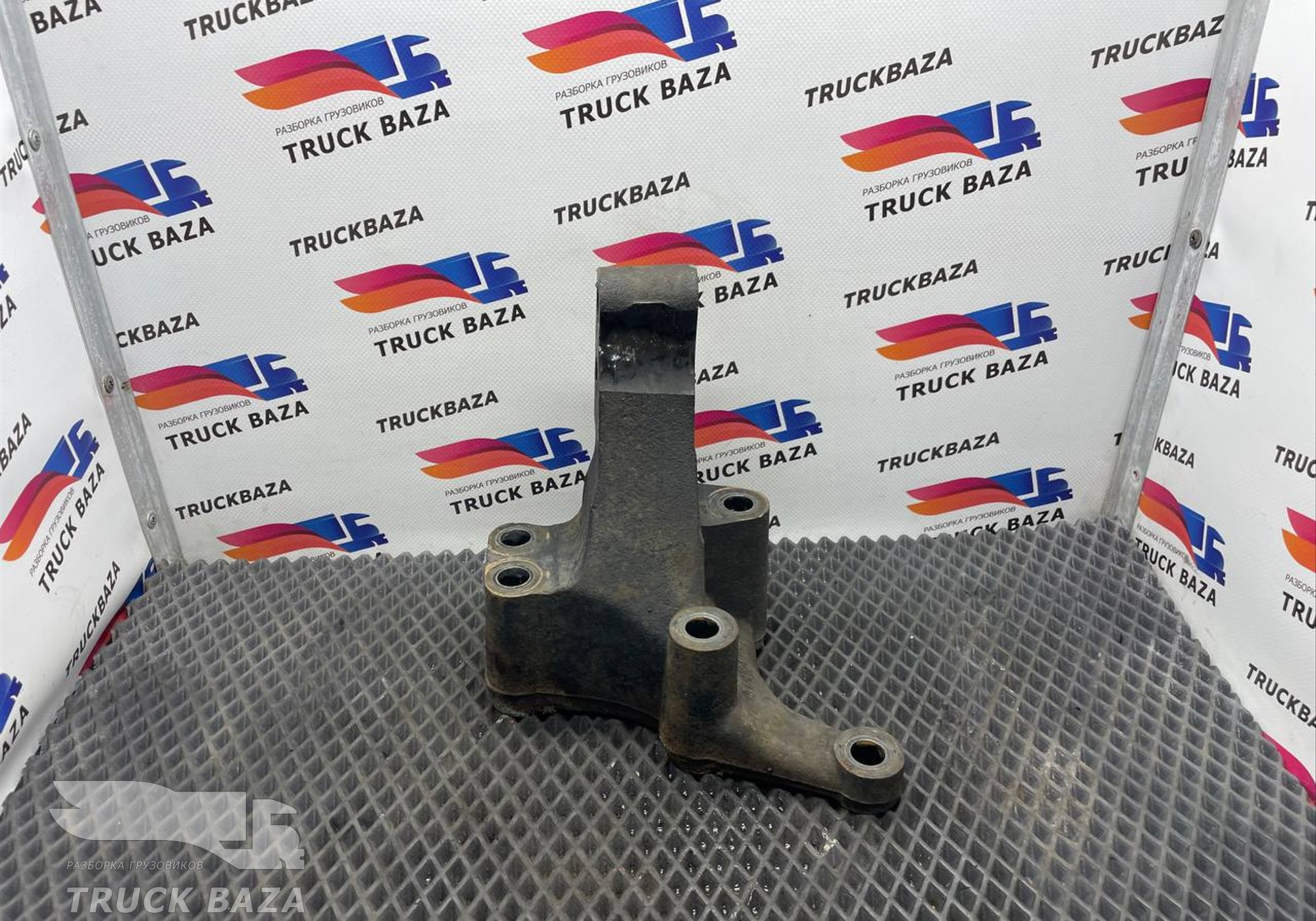 51415013089 Кронштейн двигателя задний правый для Man TGX II (с 2012)