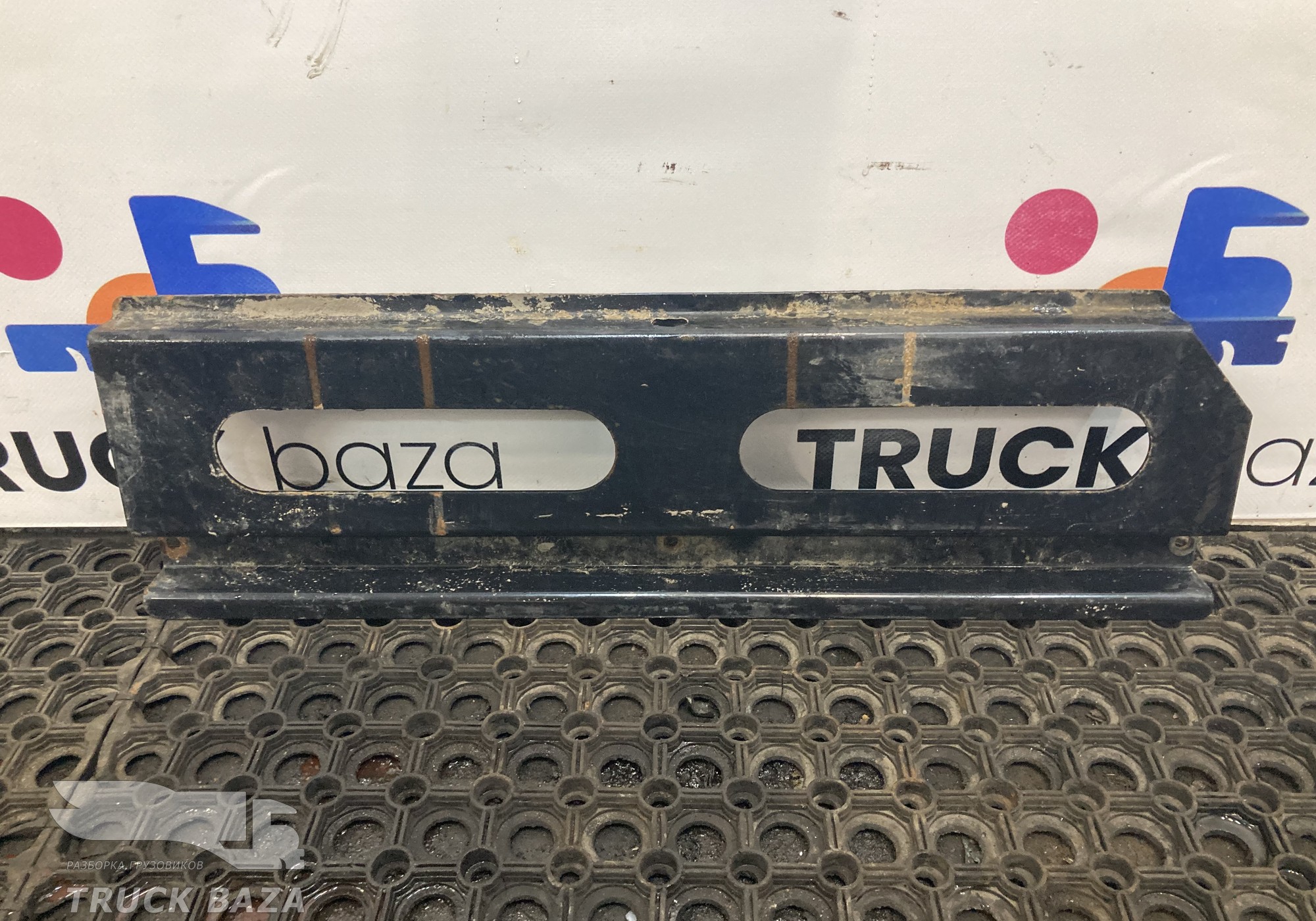 81418600149 Кронштейн АКБ