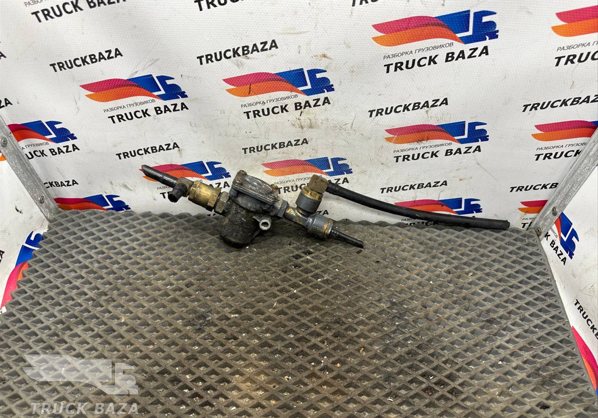 1725688 Клапан ограничения давления для Daf XF105 (с 2005)