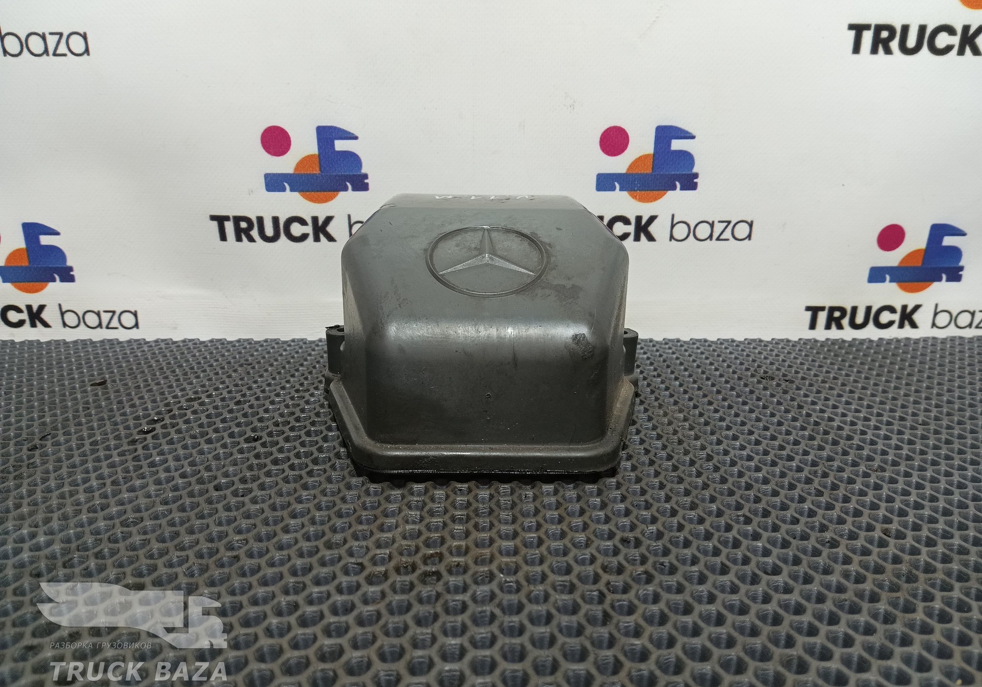 A4570100930 Крышка головки блока цилиндров для Mercedes-Benz Axor