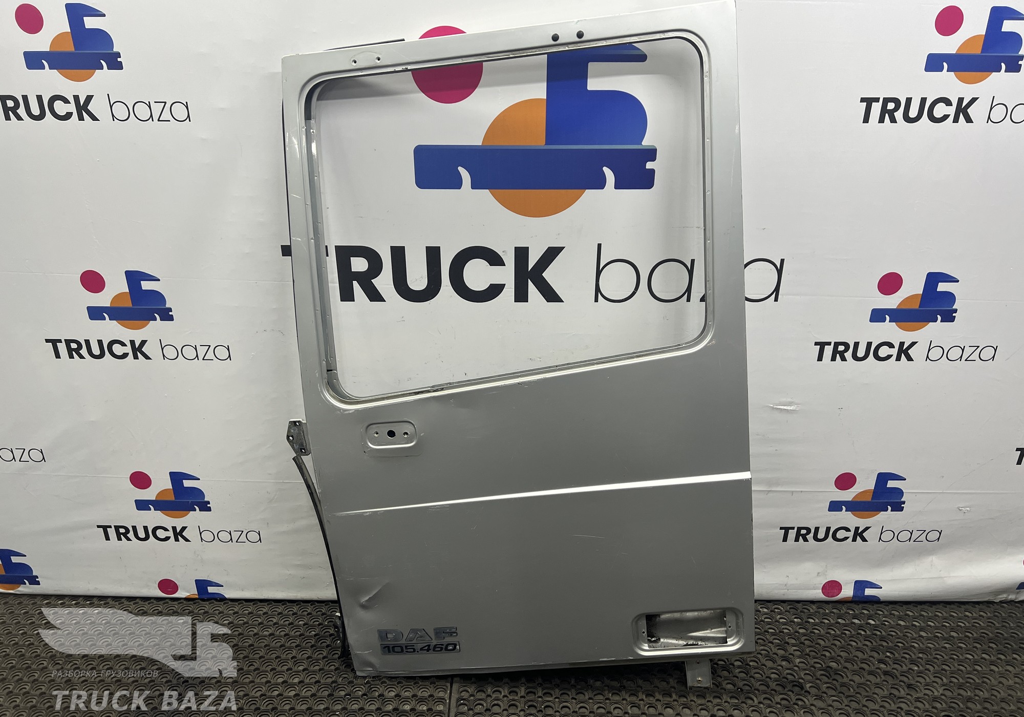 1676218 Каркас двери левой для Daf XF105 (с 2005)