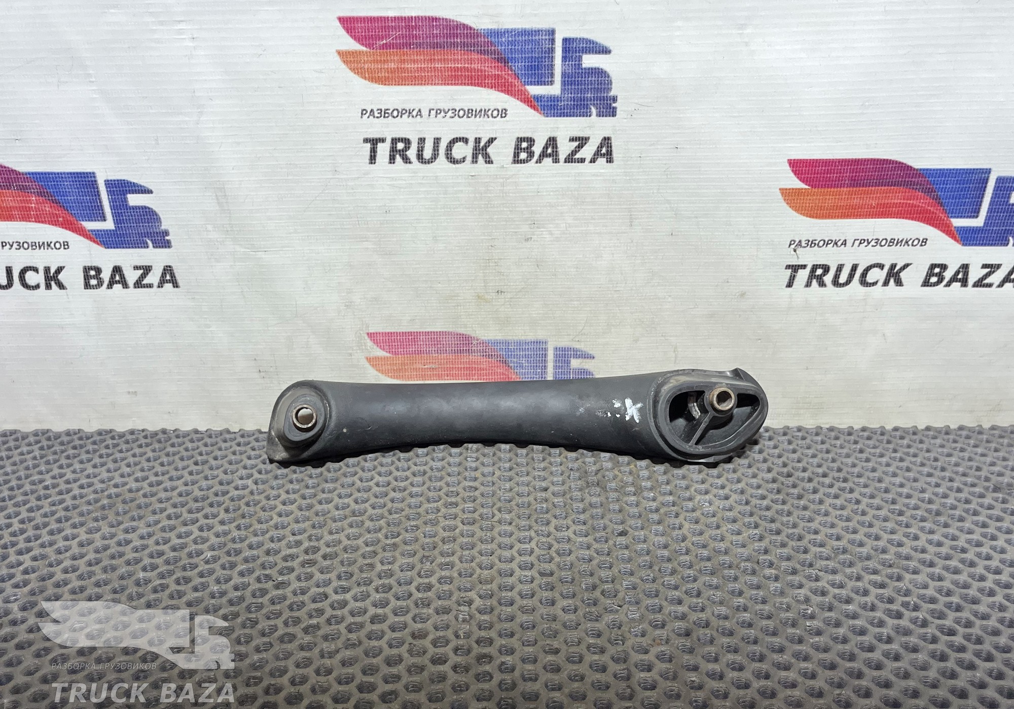 1364915 Ручка двери внутренняя левая для Daf CF