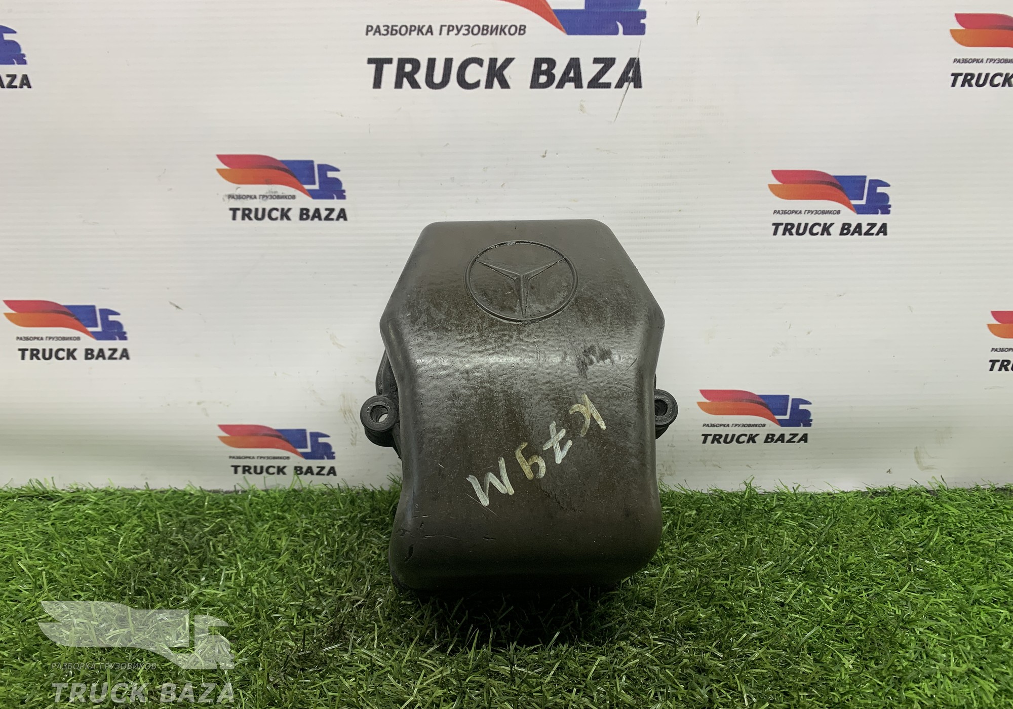 A4570100130 Крышка ГБЦ клапанная