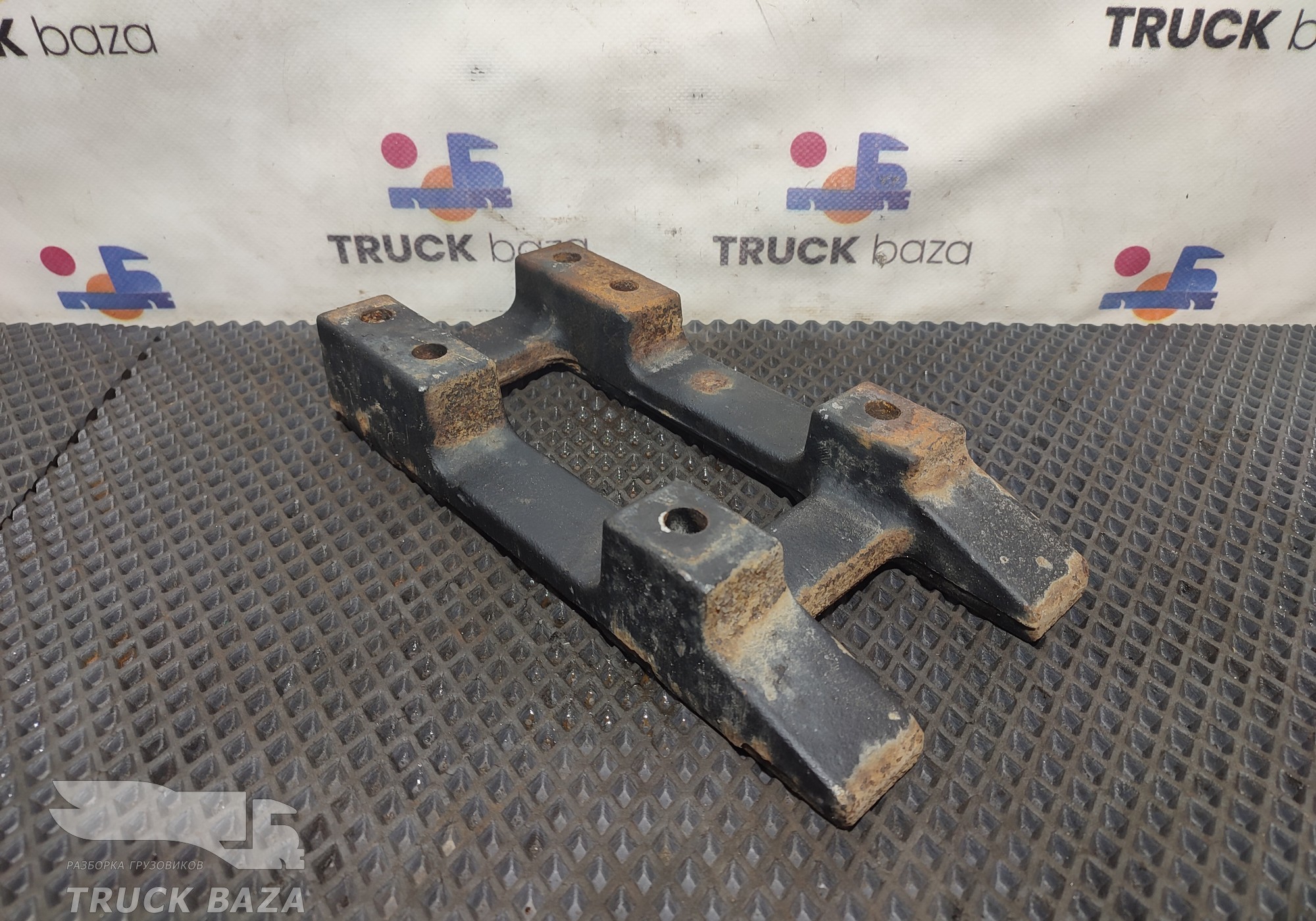 5490110114968 Проставка топливного бака