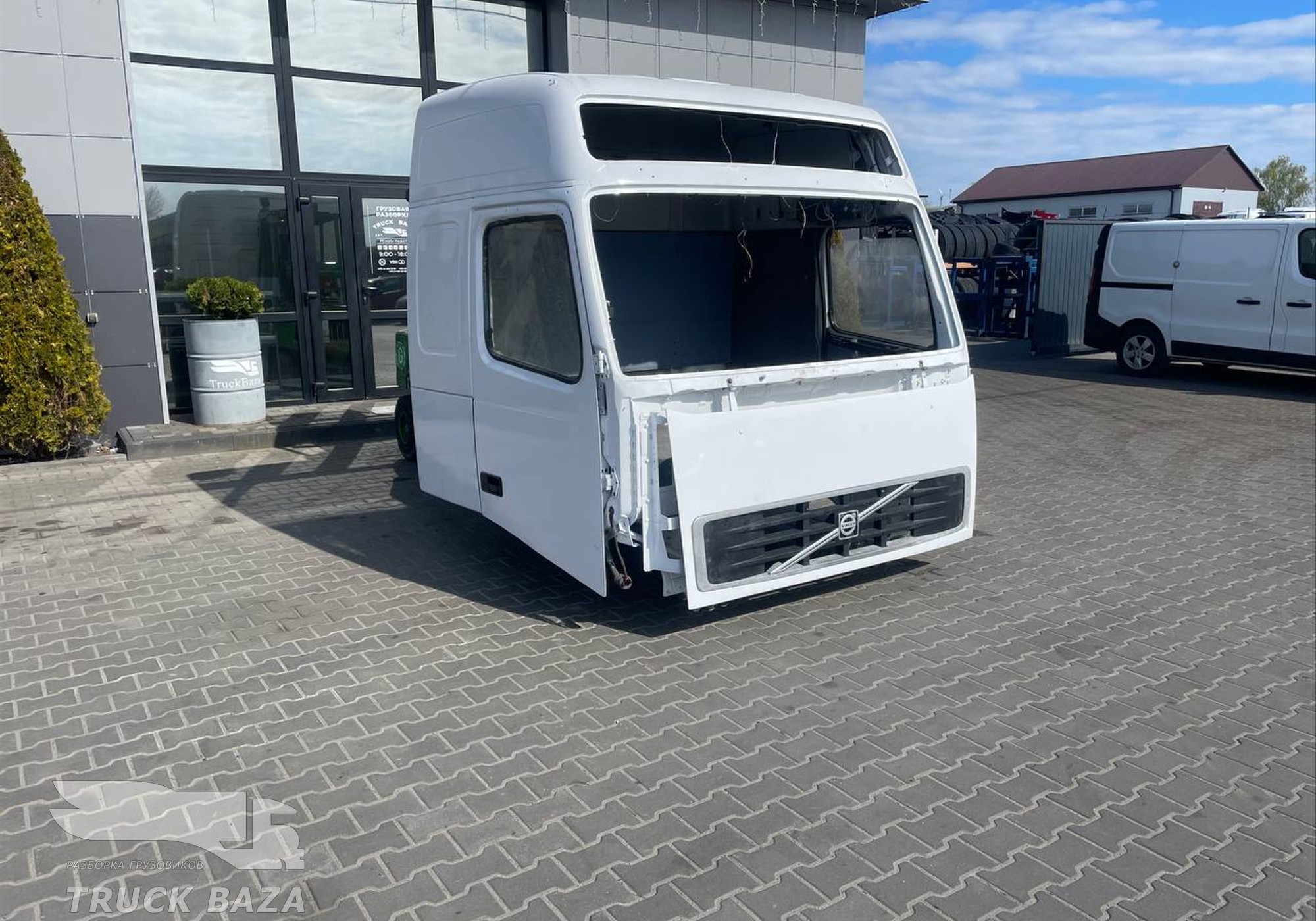 85103676 Кабина для Volvo FH FH13 (с 2002 по 2008)