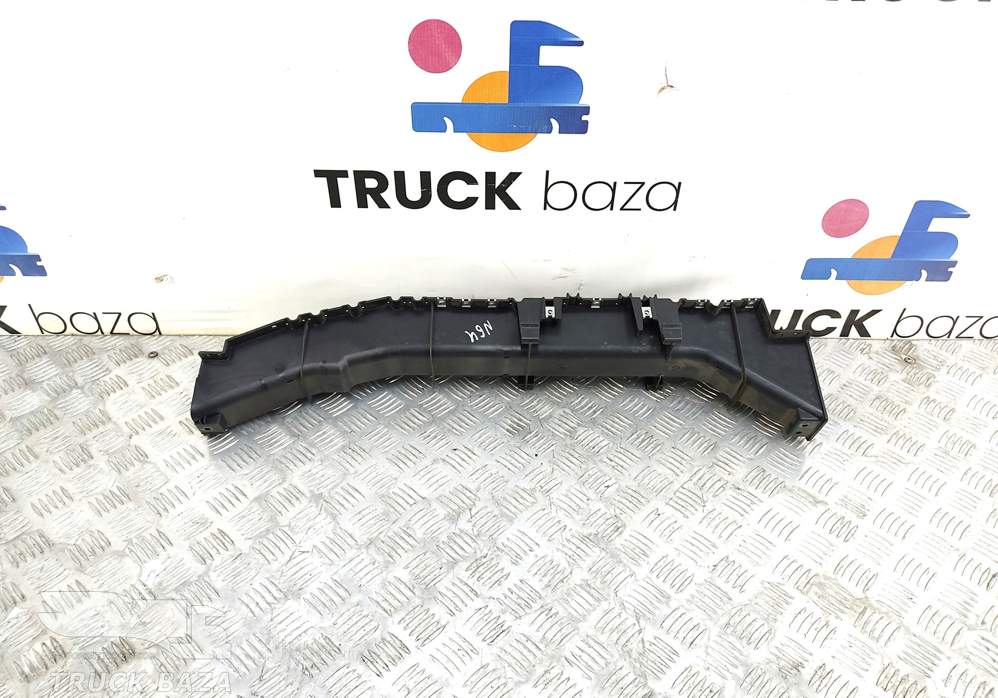 81254240041 Кронштейн проводки для Man TGM II (с 2008)