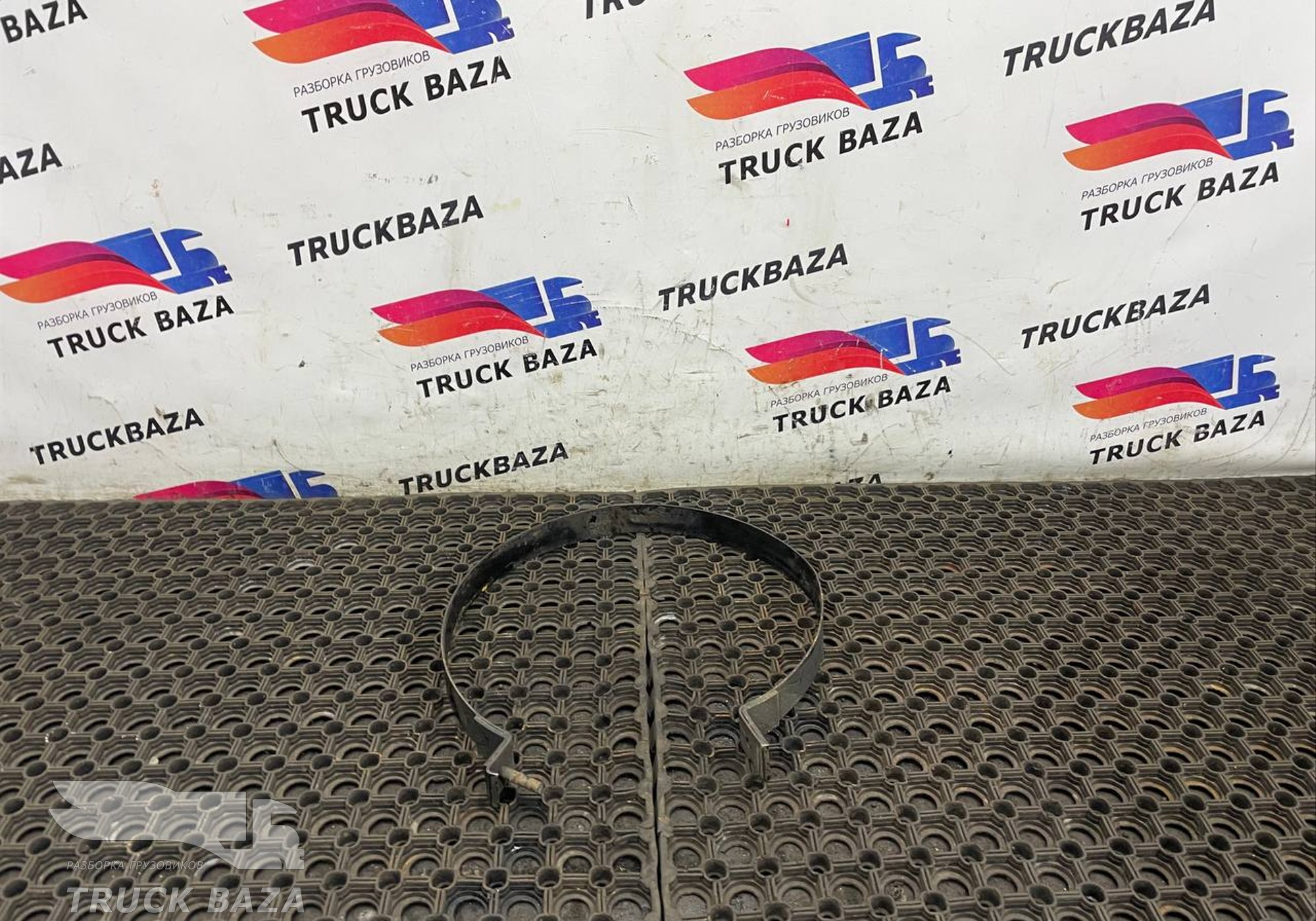 GC462A271 Хомут ресивера для Ford F-MAX (с 2018)