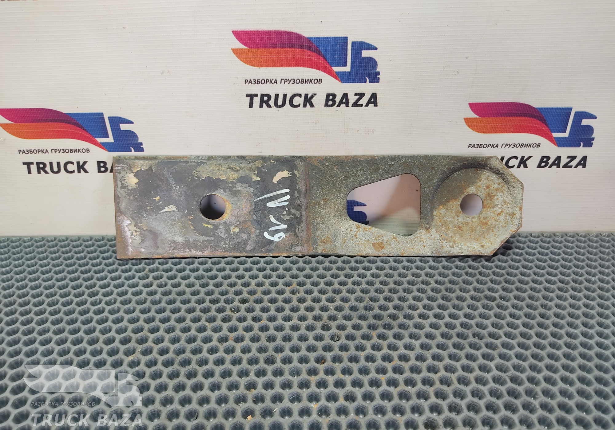 41013266 Проставка рессоры нижняя для Iveco