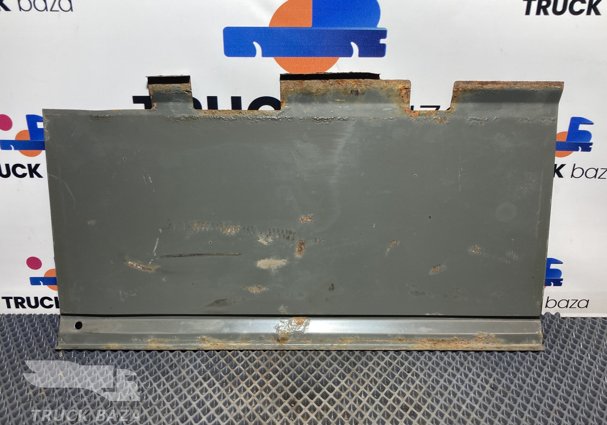 711W15110339 Экран тепловой для Sinotruk Sitrak C7H