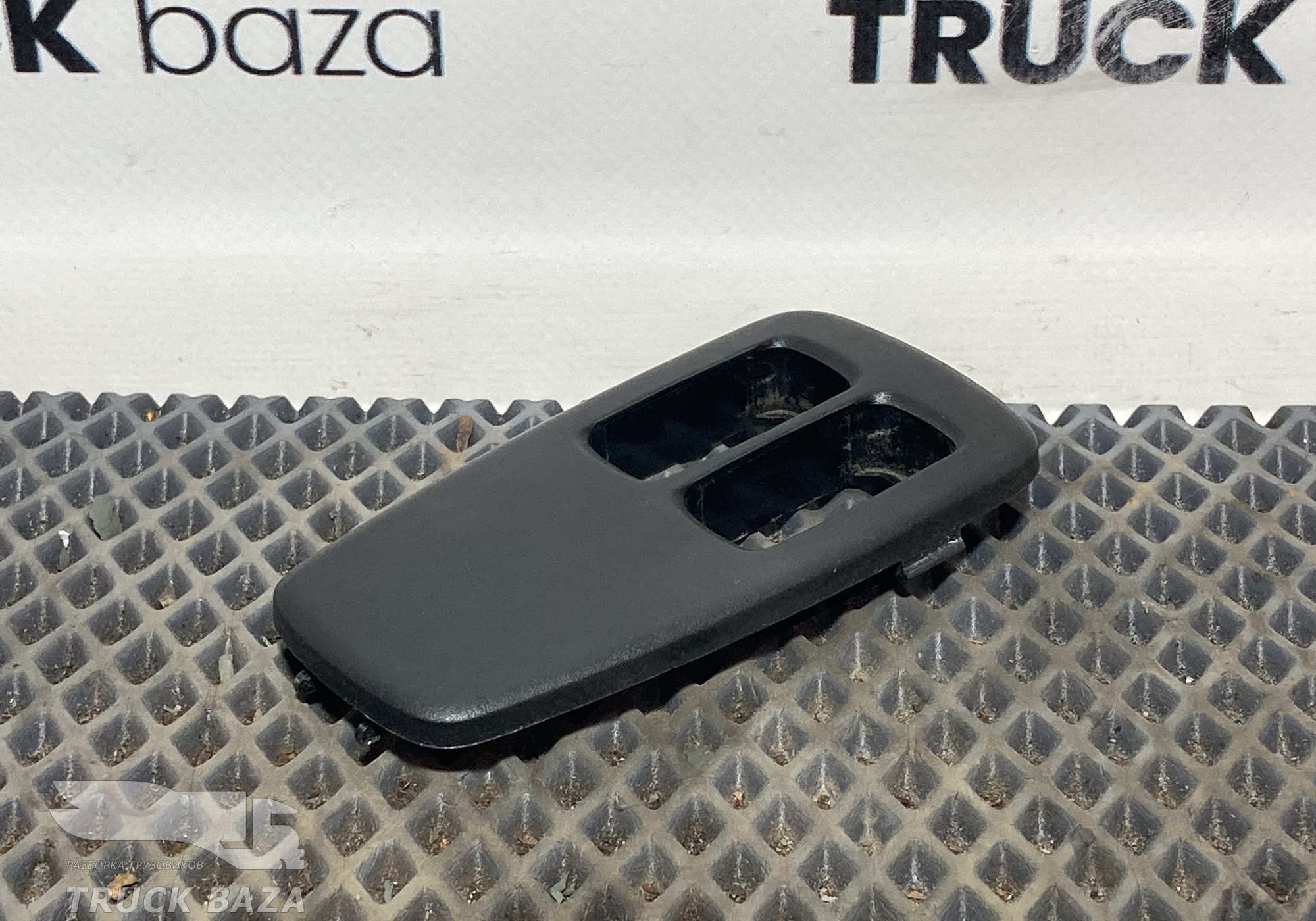 1469149 Корпус блока управления стеклоподъемником