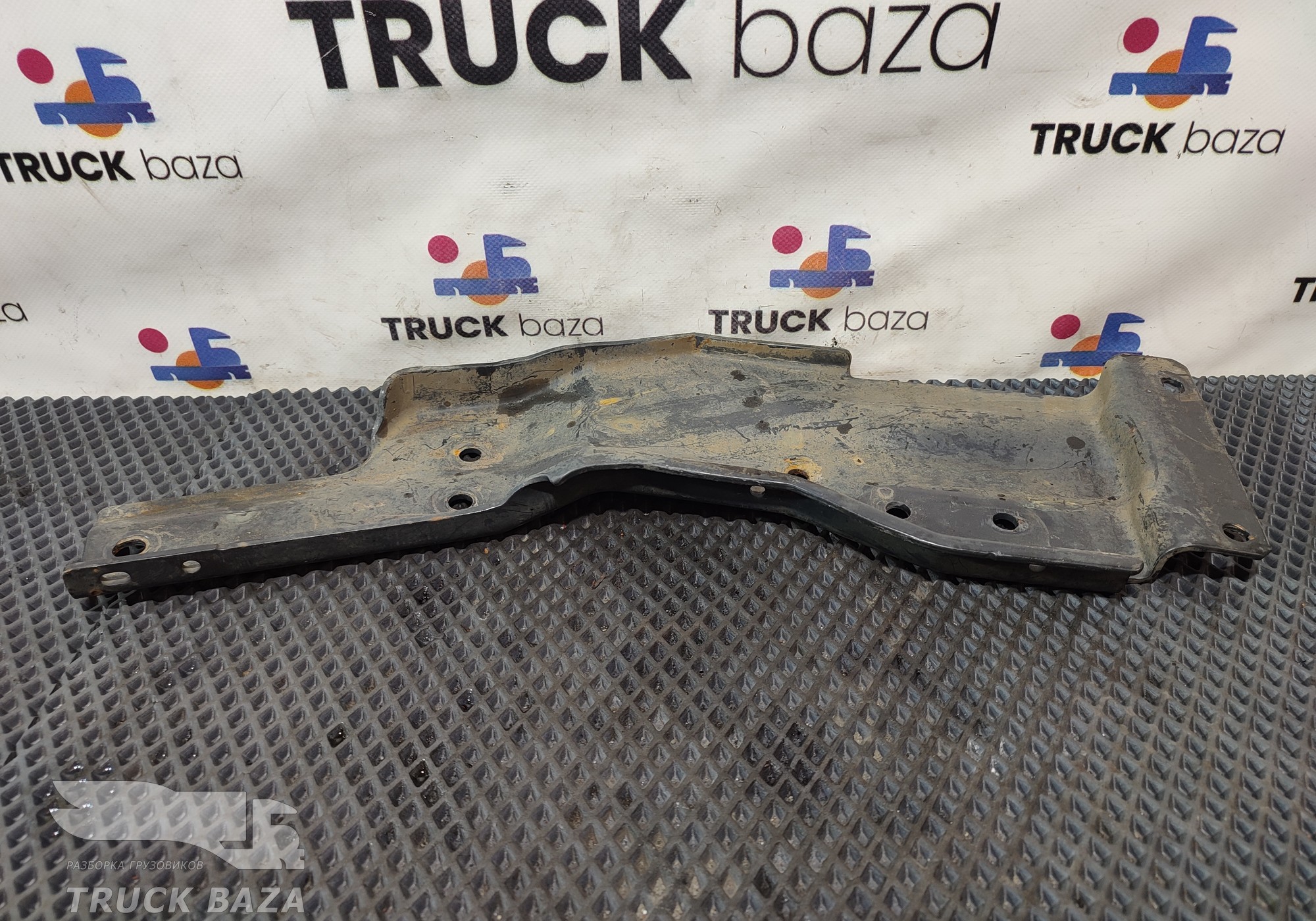 1789325 Кронштейн ящика АКБ