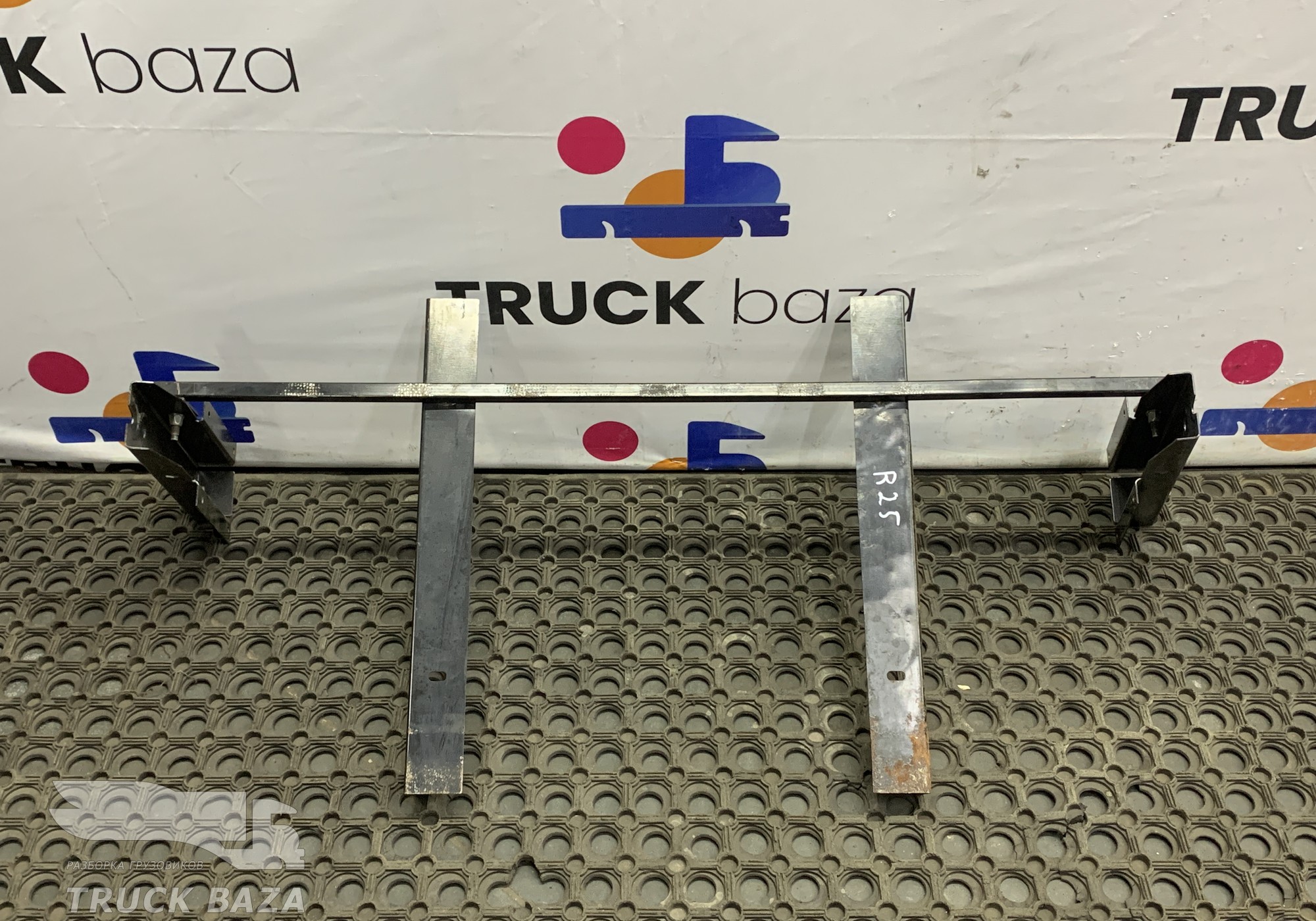 5010445225 Кронштейн спальника для Renault Premium I (с 1996 по 2004)