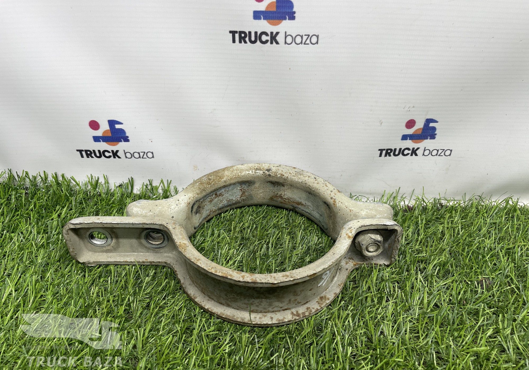 712W974200011 Хомут глушителя для Sinotruk Sitrak C7H
