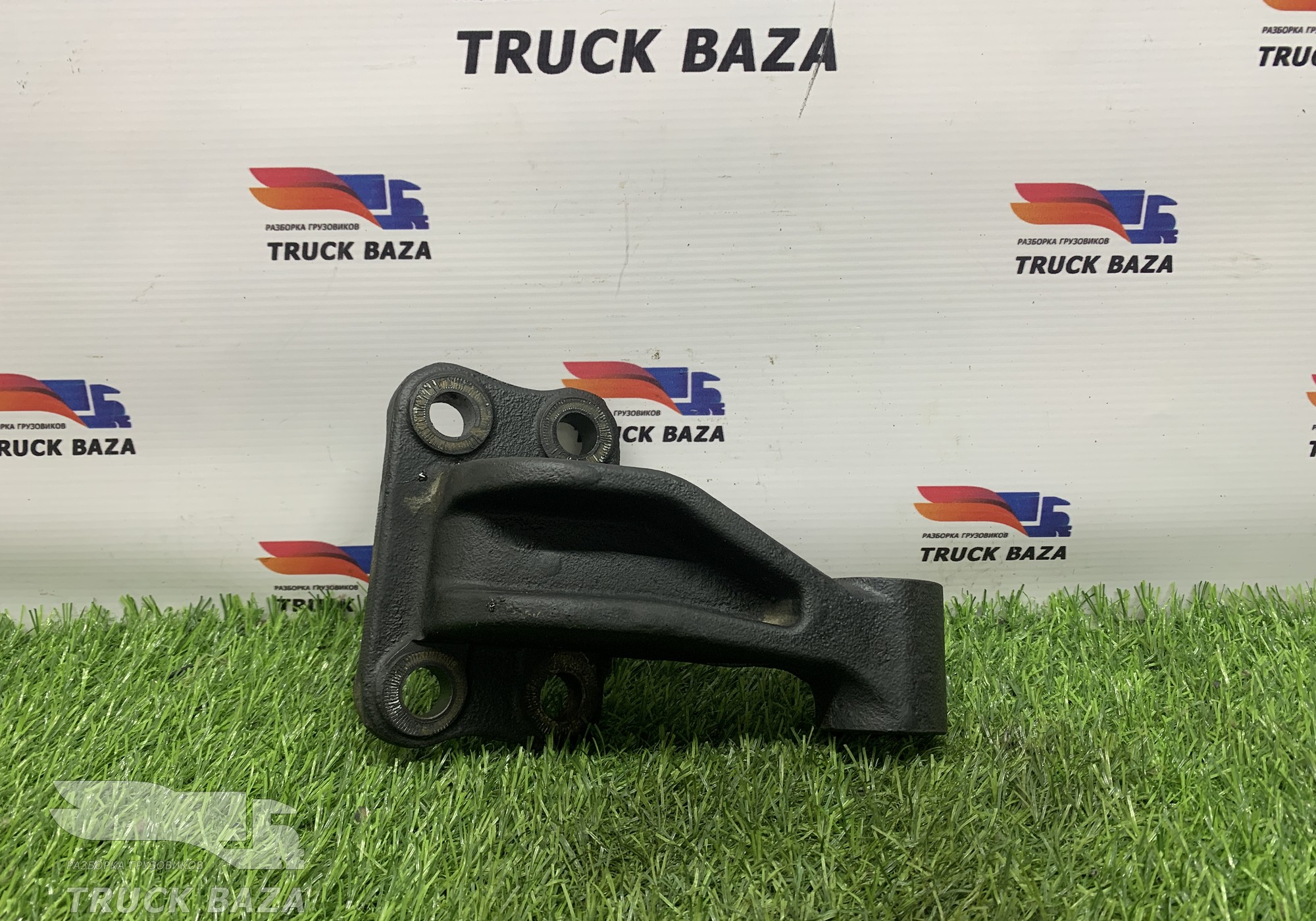 659512905510 Кронштейн амортизатора правый для КАМАЗ 54901
