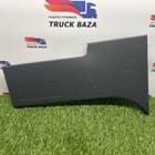 Накладка передней стойки для Renault T (с 2013)