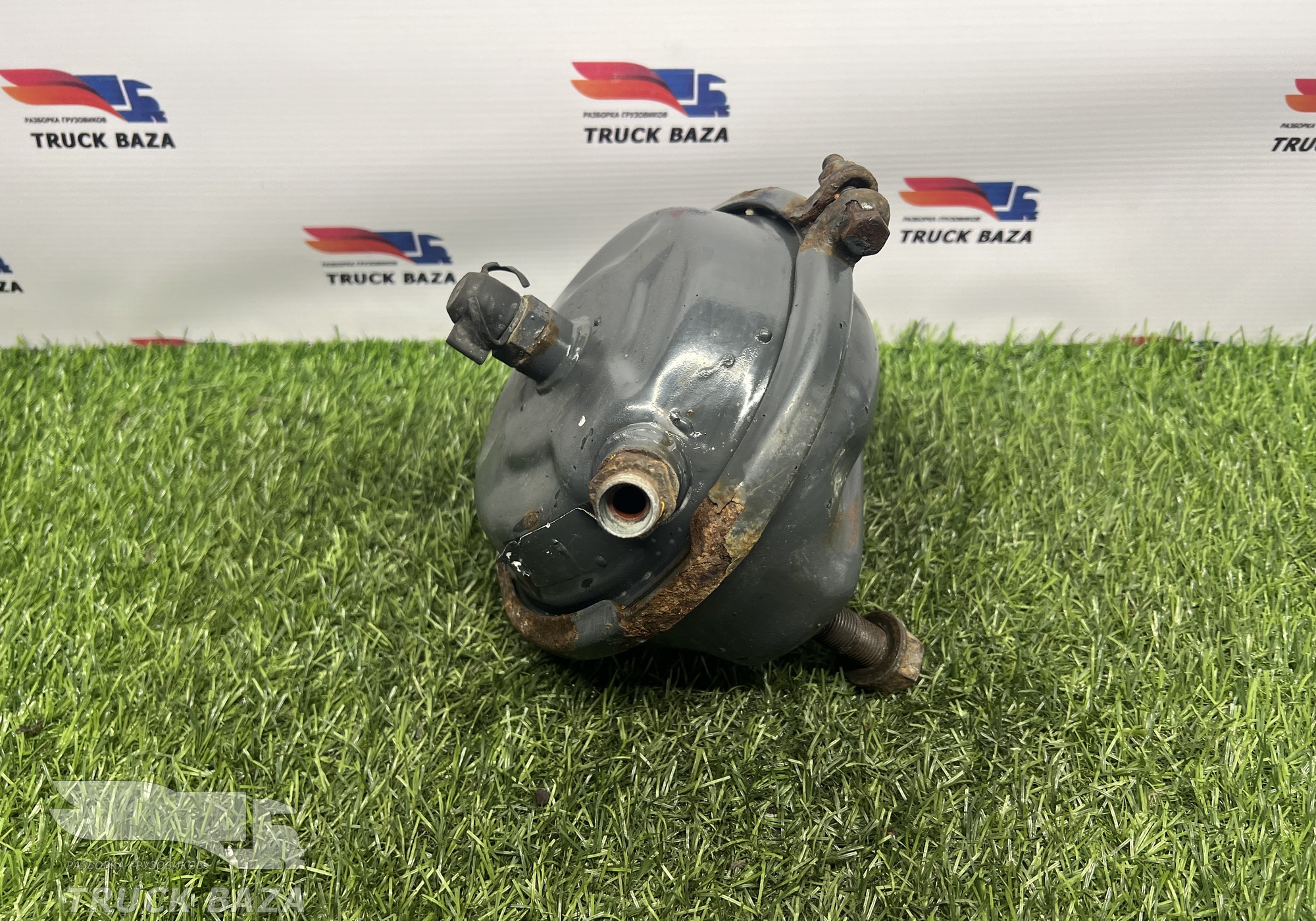 4235060500 Камера тормозная передняя