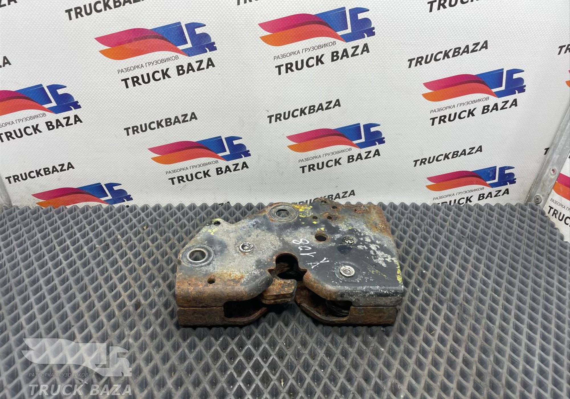 1427612 Замок кузова для Daf XF105 (с 2005)