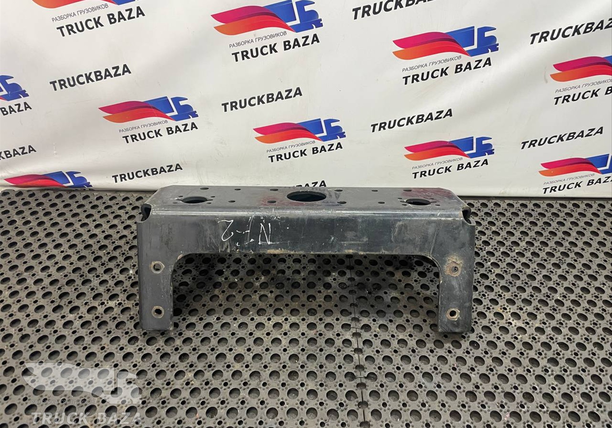 81412500141 Траверса рамы поперечная для Man TGX II (с 2012)