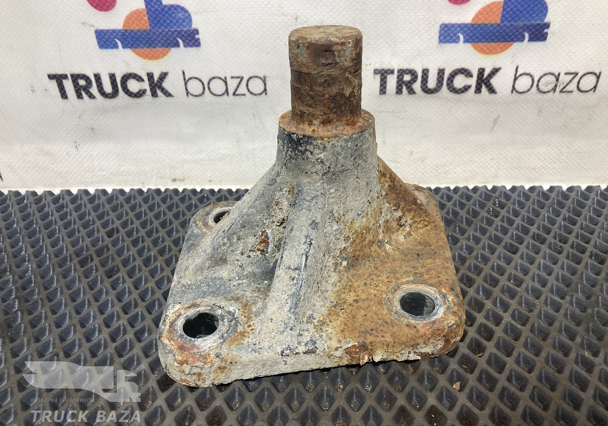 5490500311325 Кронштейн цилиндра подъема кабины для КАМАЗ 5490 (с 2013)