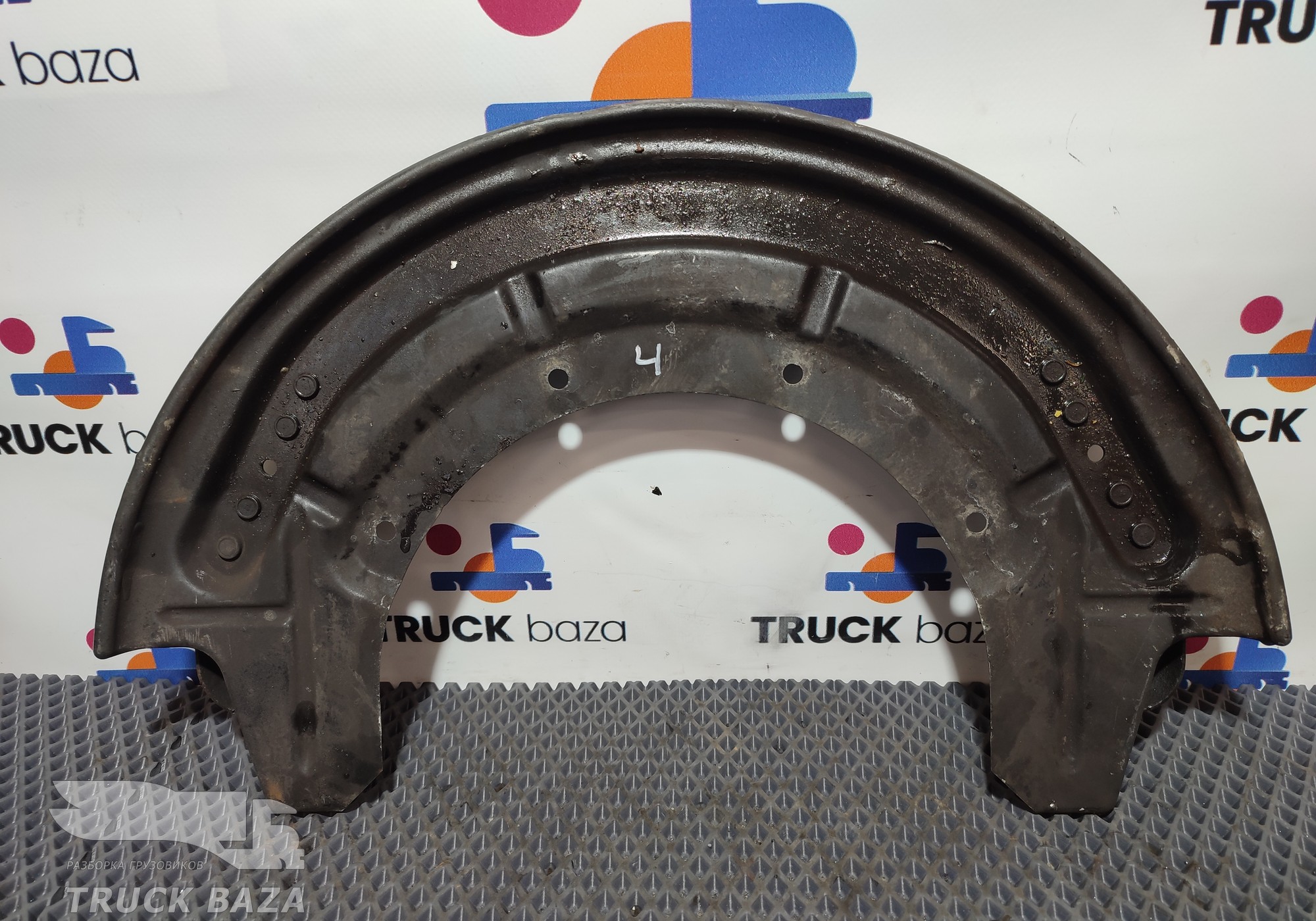 2410651 Пыльник тормозного диска