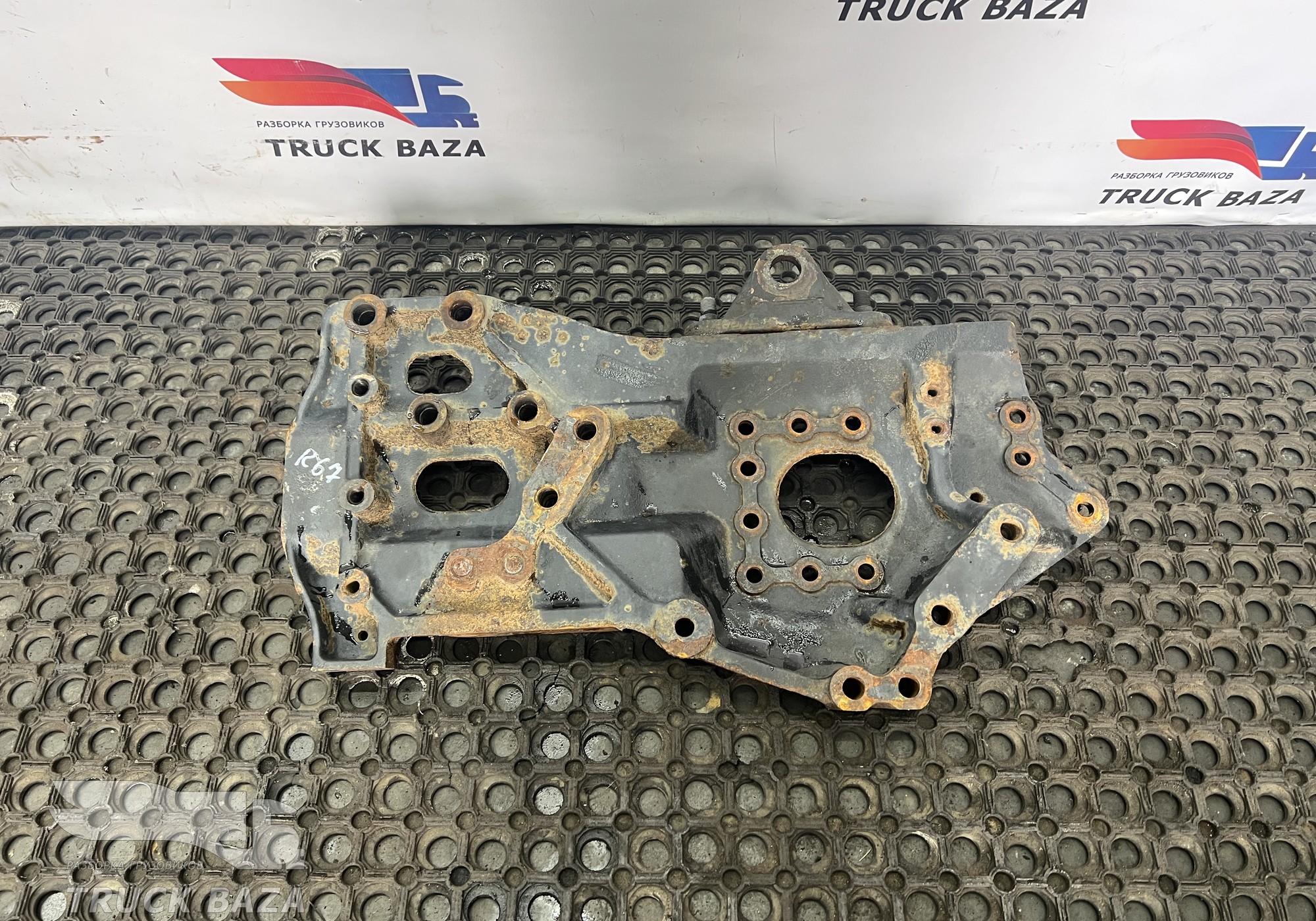 652072806002 Кронштейн рессоры передней правый для КАМАЗ 5490 (с 2013)