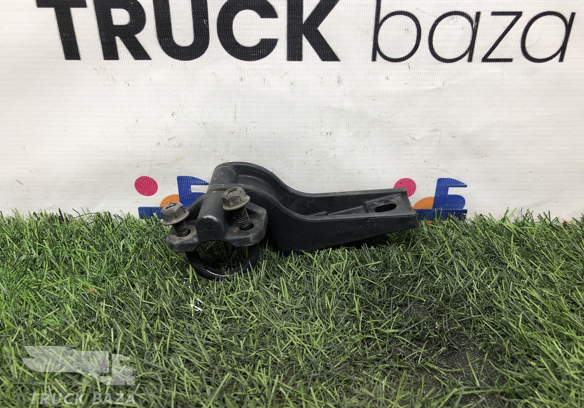 A9437930314 Кронштейн спойлера кабины для Mercedes-Benz Actros MP3 (с 2008)