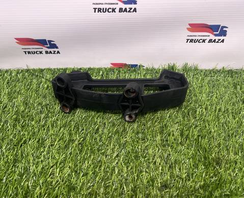 549018415031 Кронштейн солнцезащитного козырька для КАМАЗ 54901