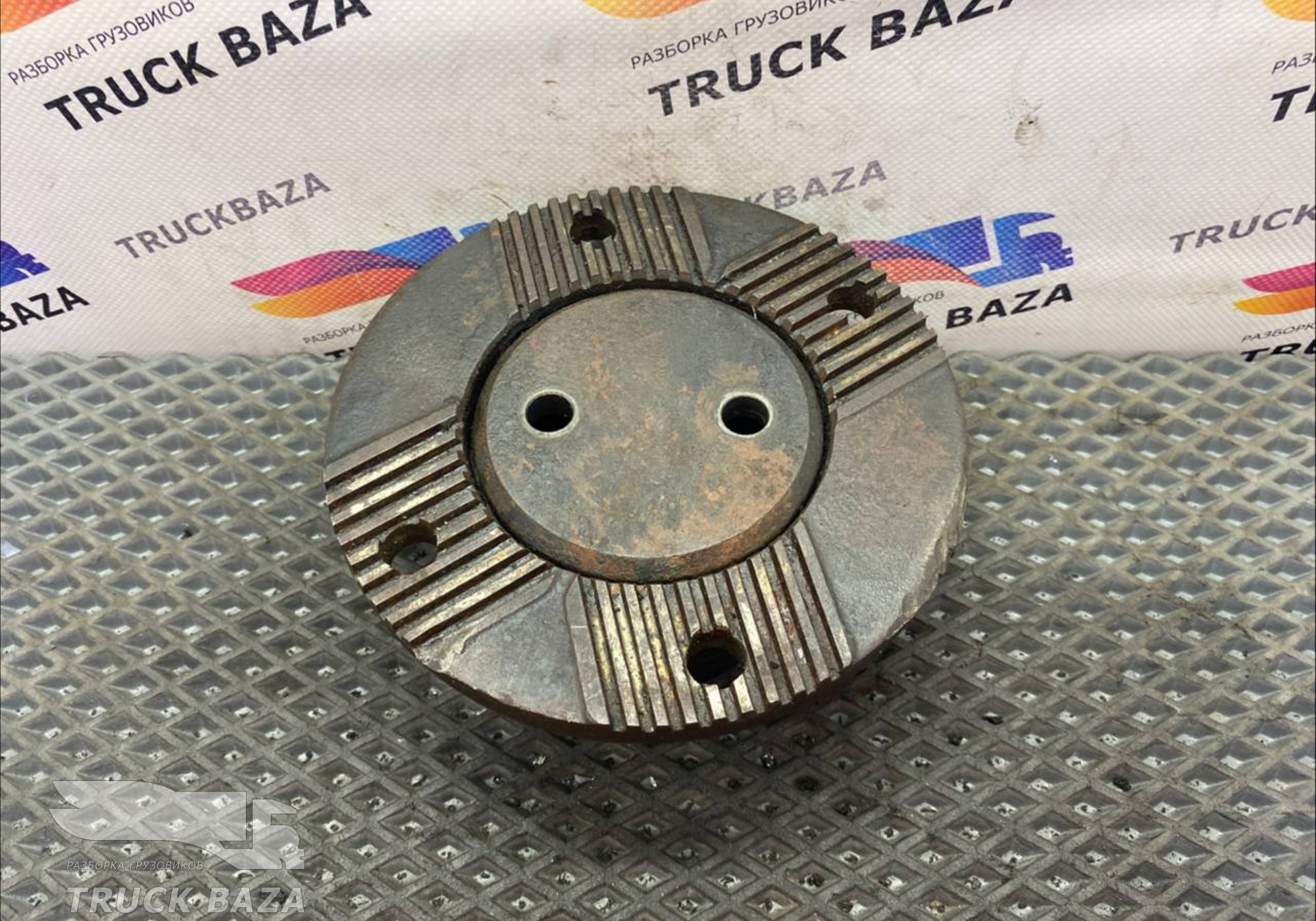 1316338002 Фланец КПП ZF для Man F90