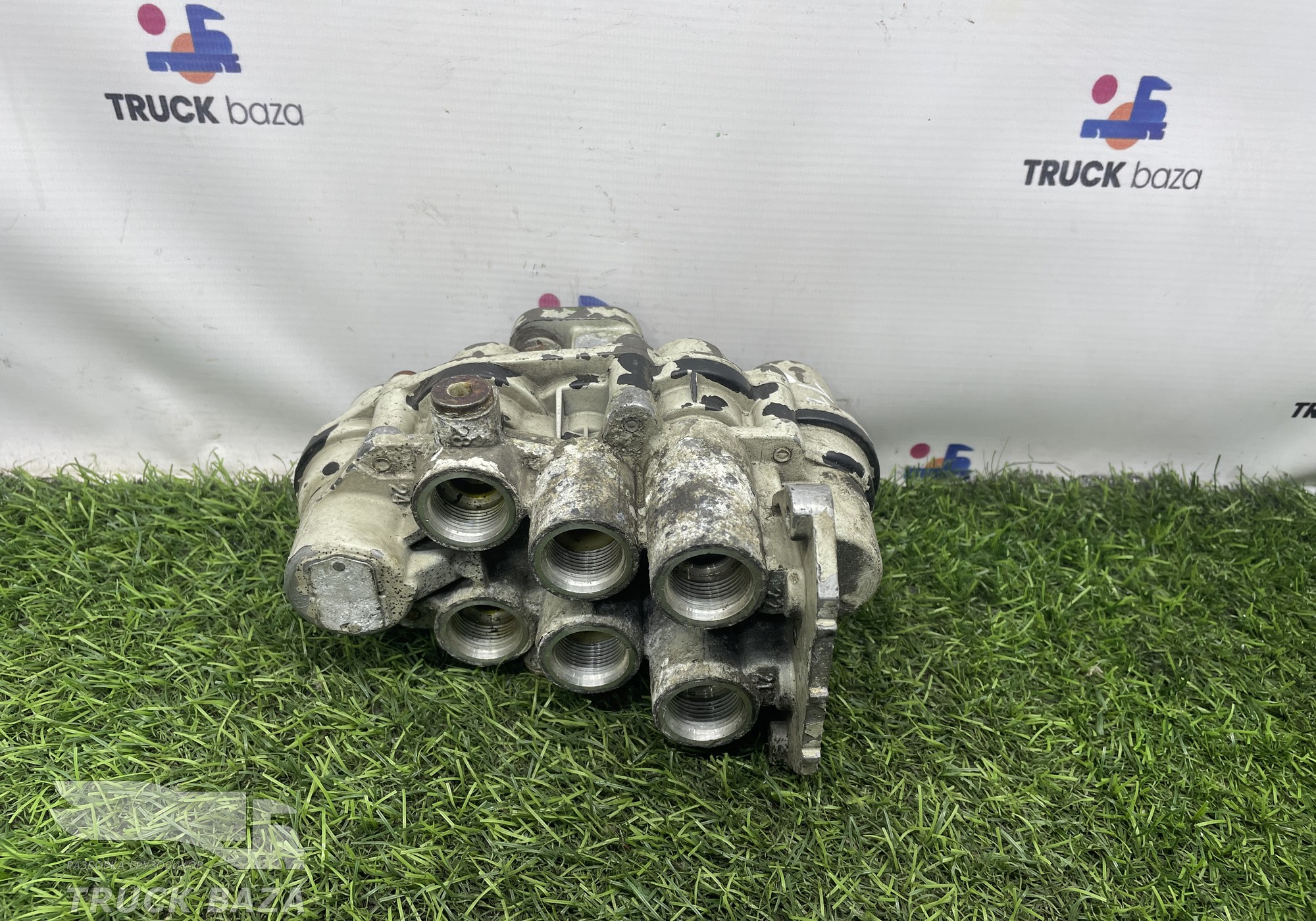 ZB4544 Кран защитный 4-х контурный